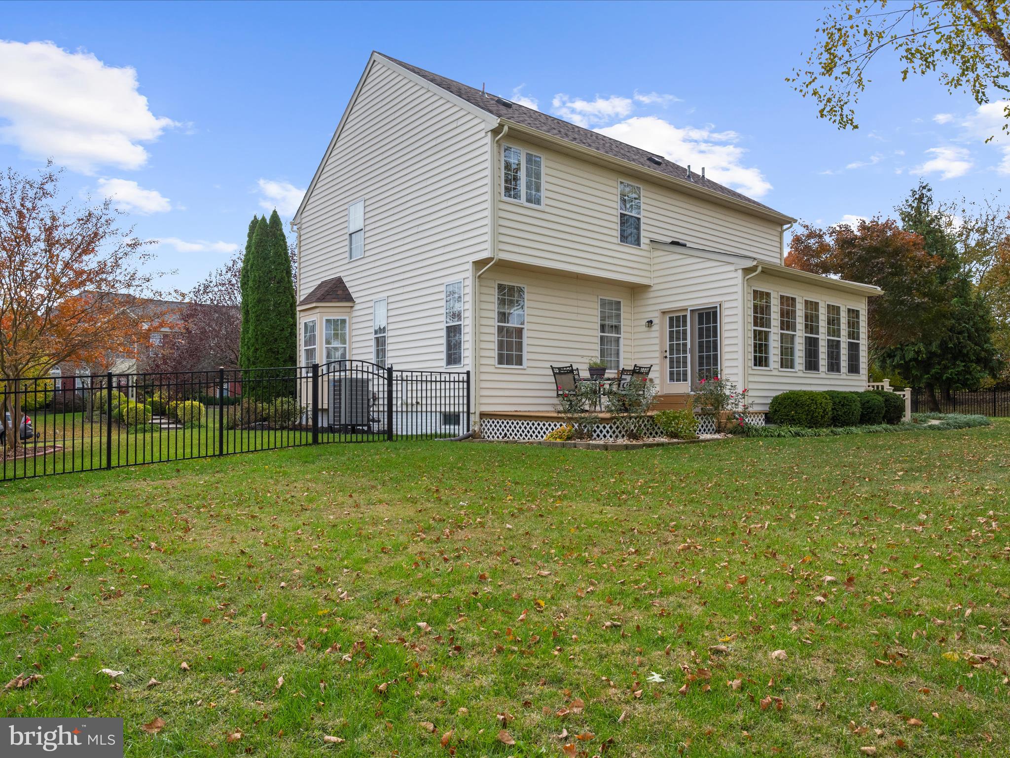 COVENTRY FARMS - Residential