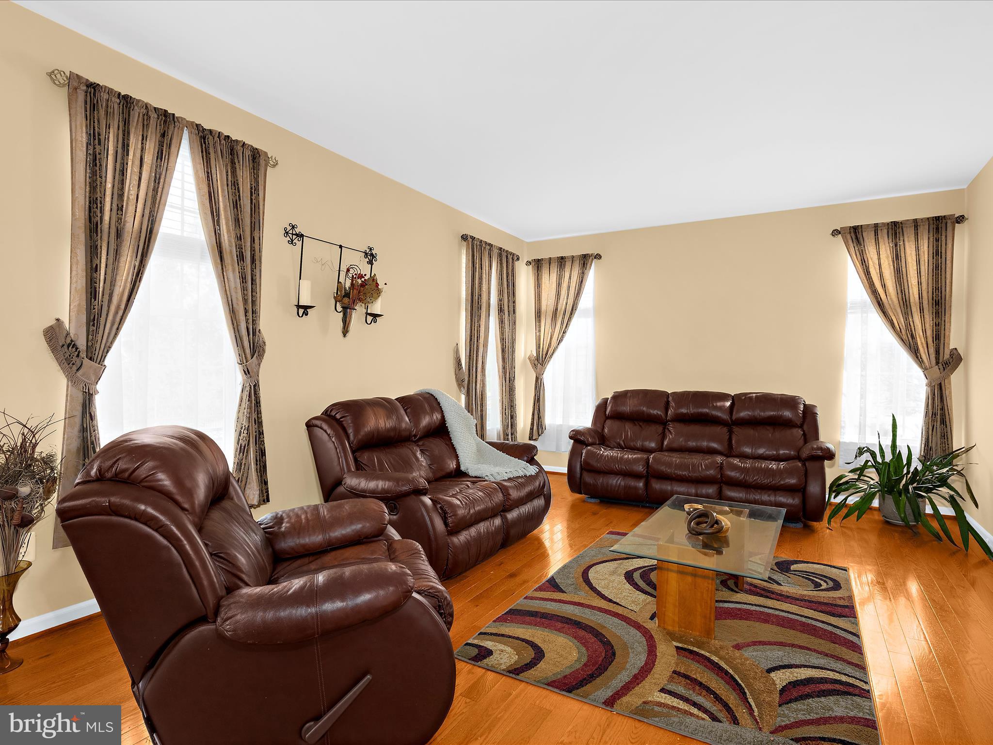 COVENTRY FARMS - Residential