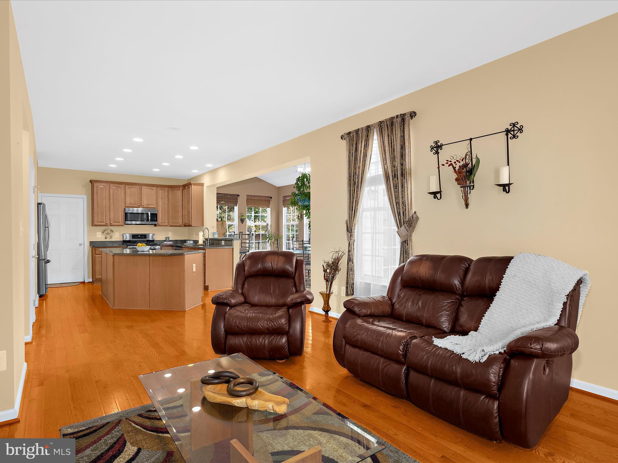 COVENTRY FARMS - Residential