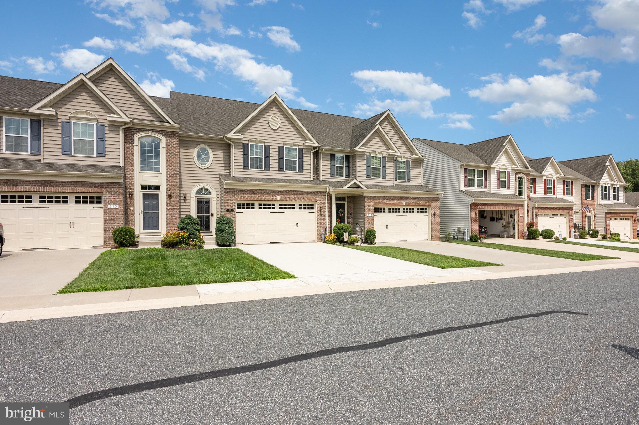 315 TUFTON CIRCLE