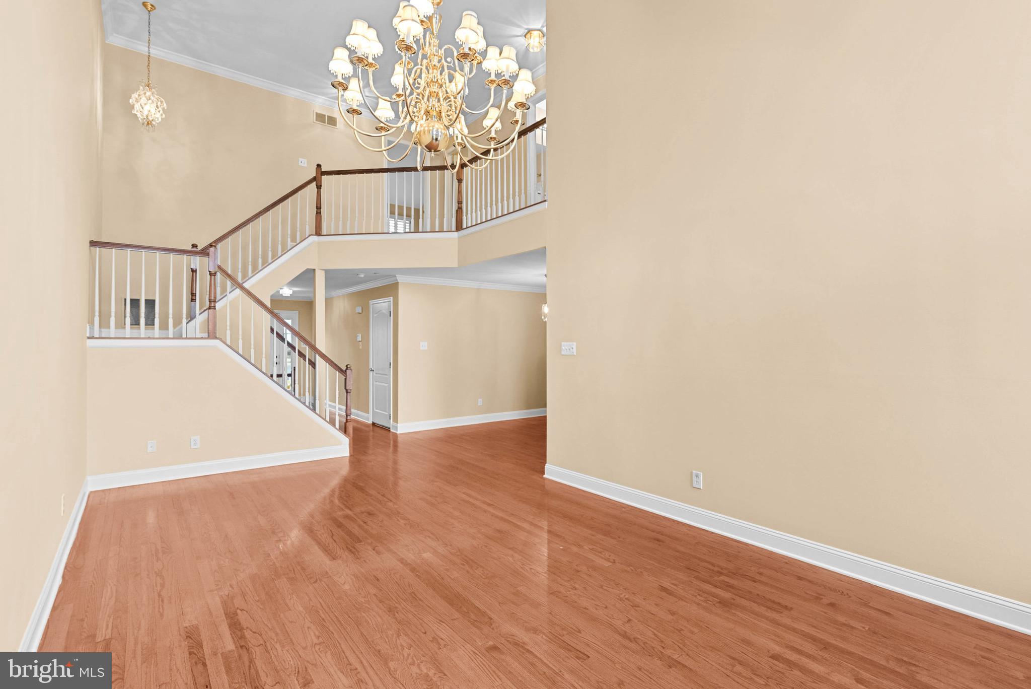 REBEL HILL - Residential