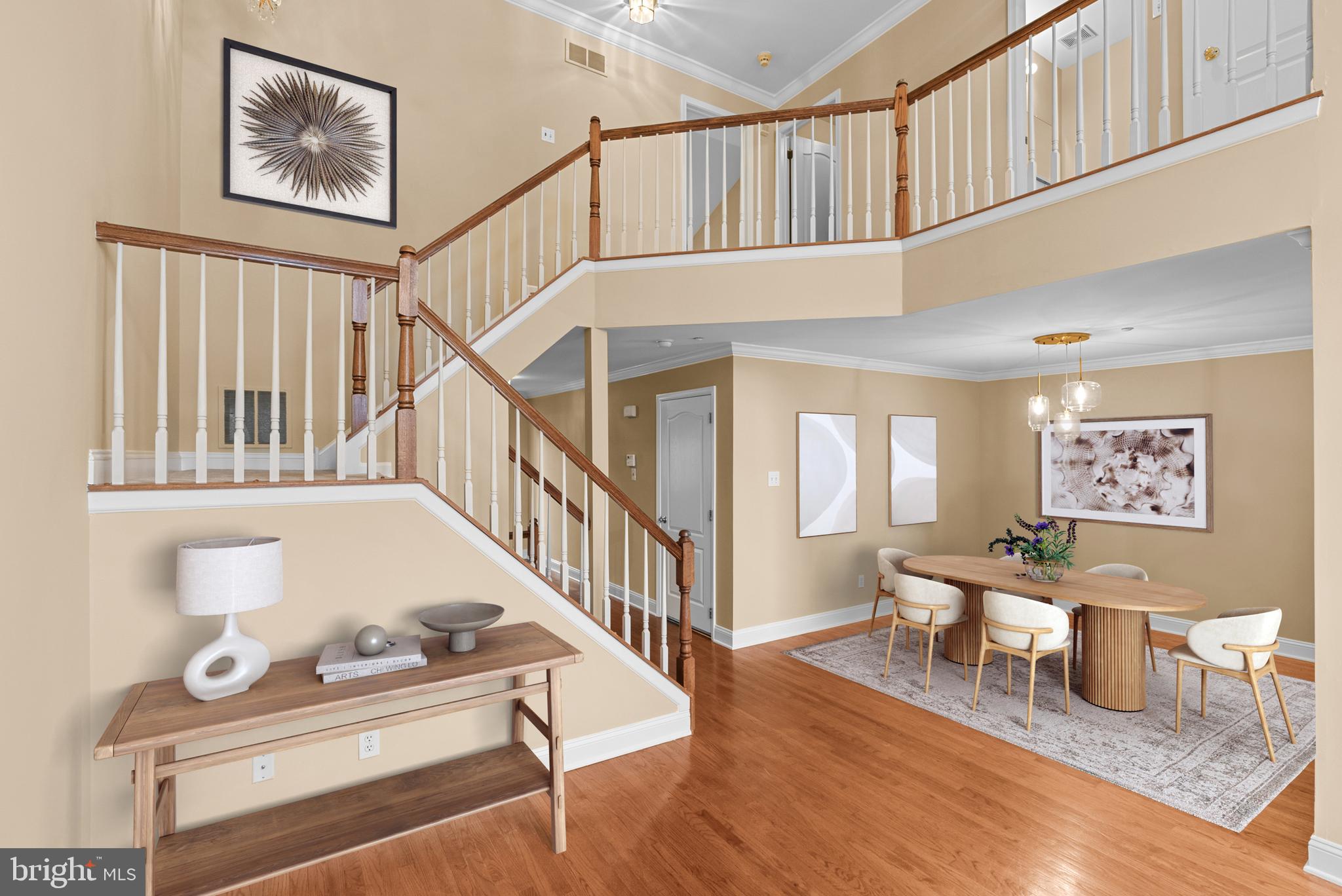 REBEL HILL - Residential