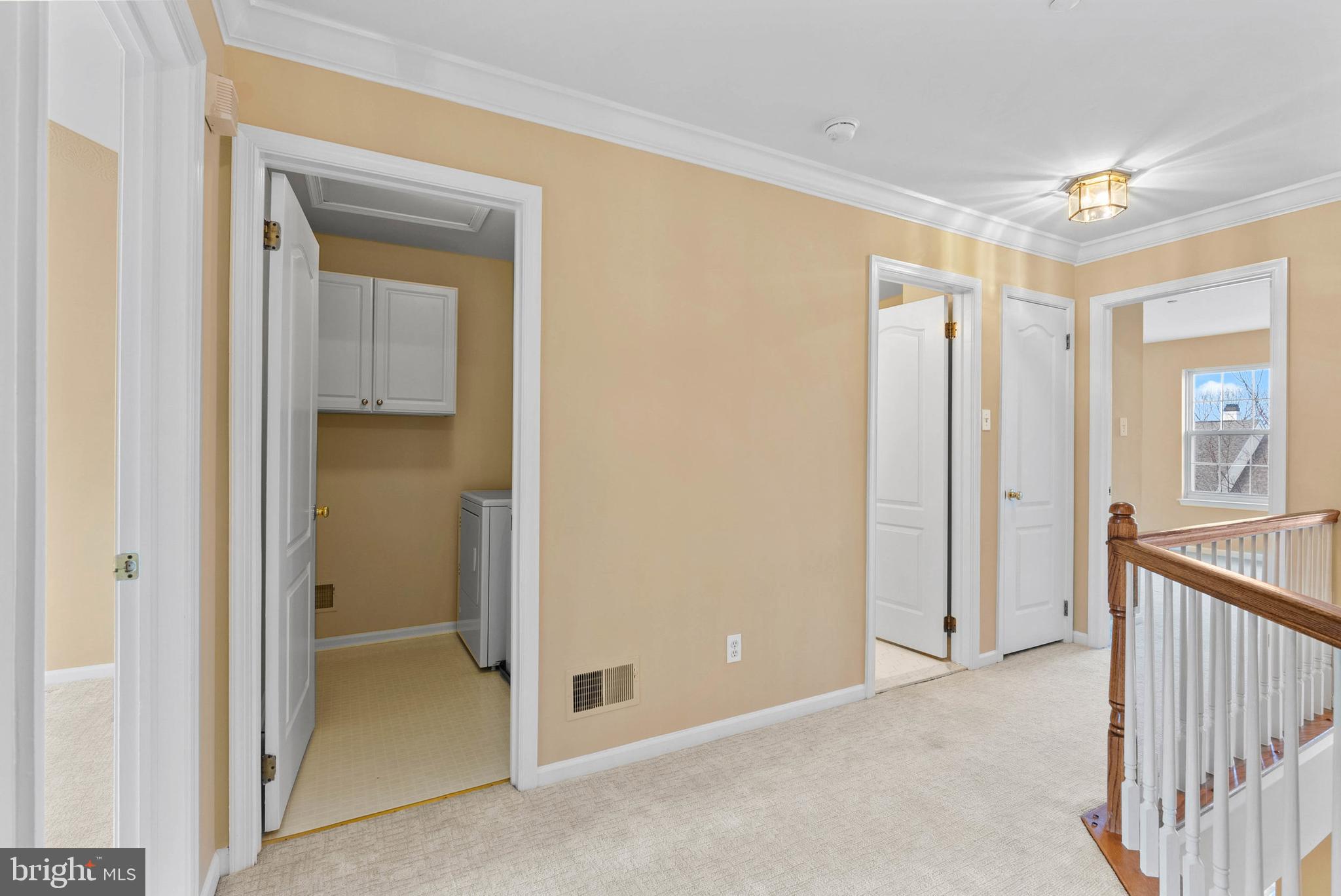 REBEL HILL - Residential