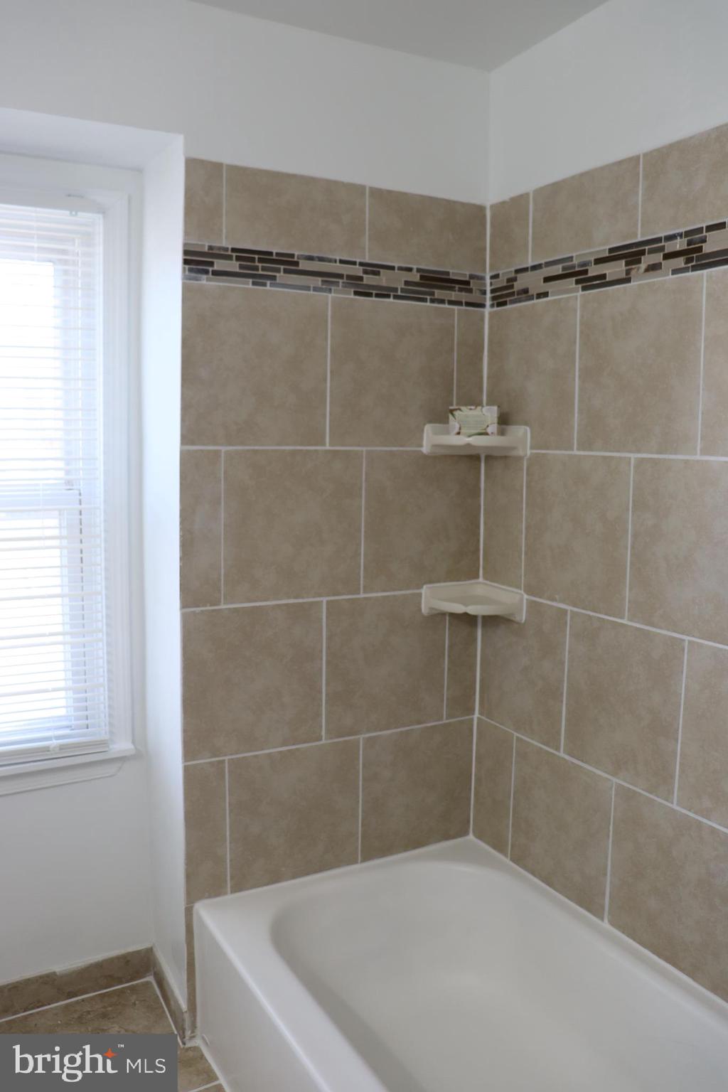 CEDONIA - Residential