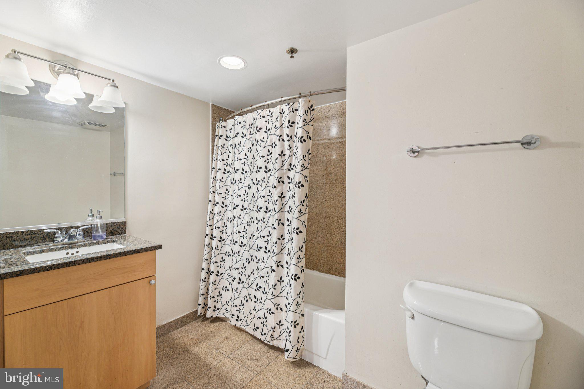 CHASE AT BETHESDA CODM - Residential