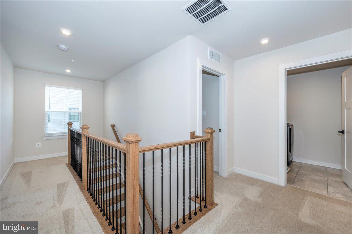 TANYARD SHORES - Residential