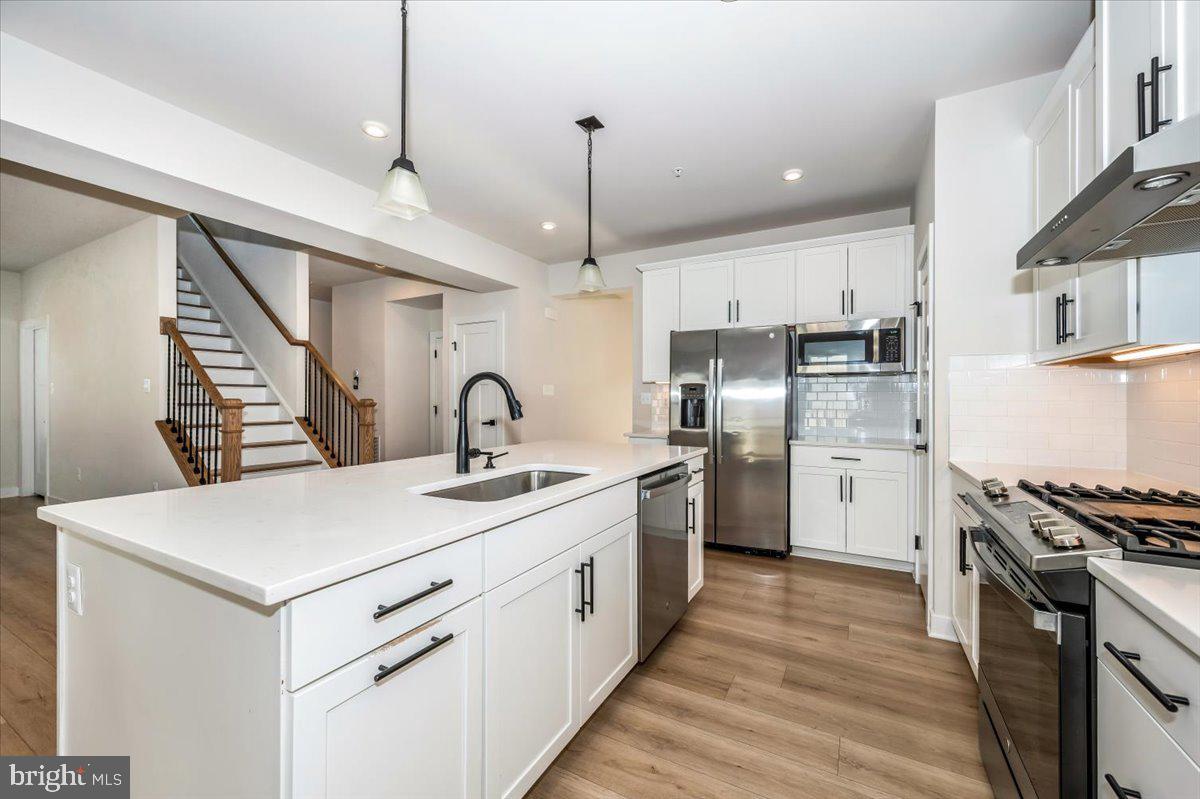 TANYARD SHORES - Residential