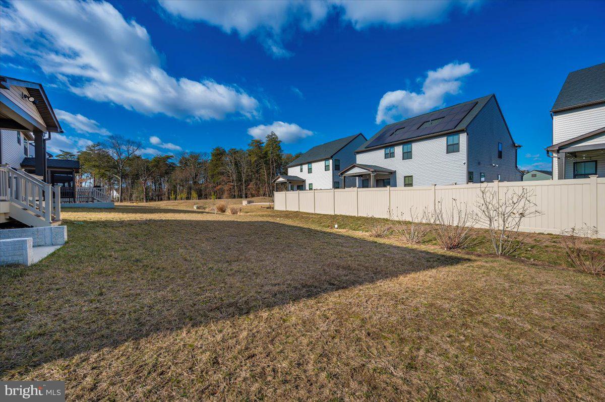 TANYARD SHORES - Residential