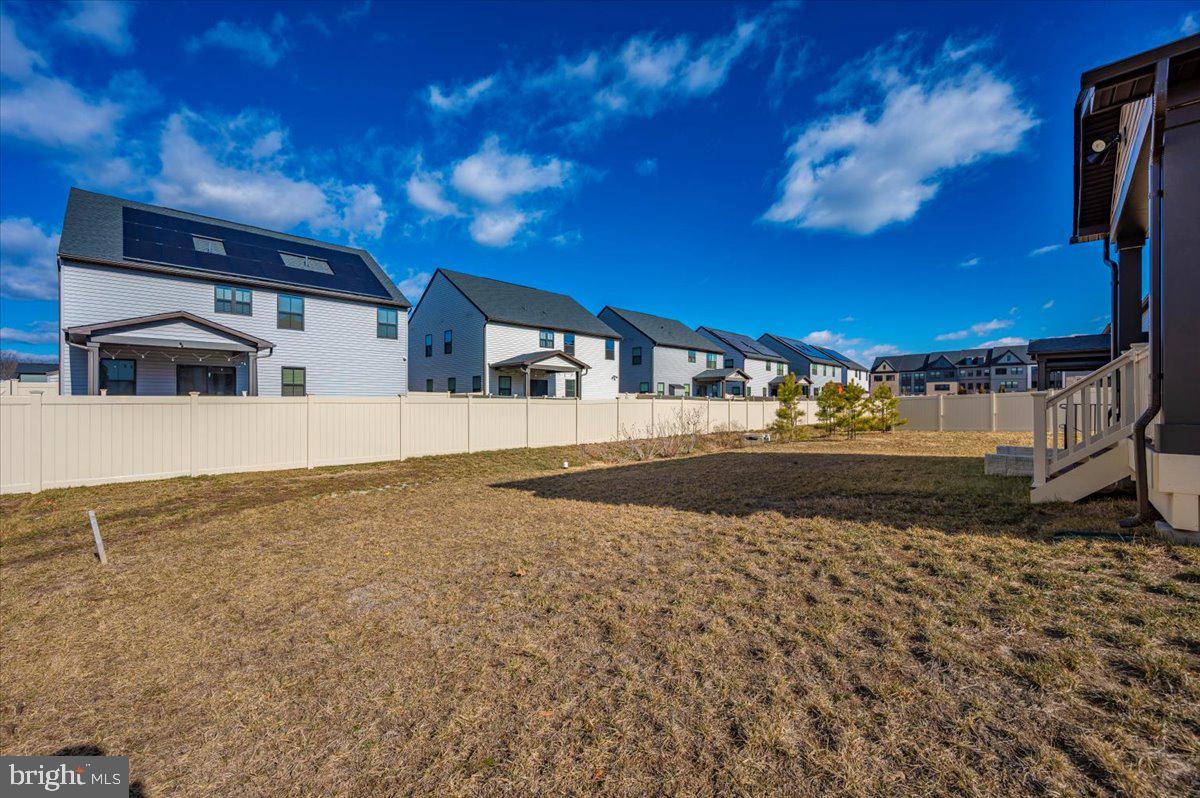 TANYARD SHORES - Residential