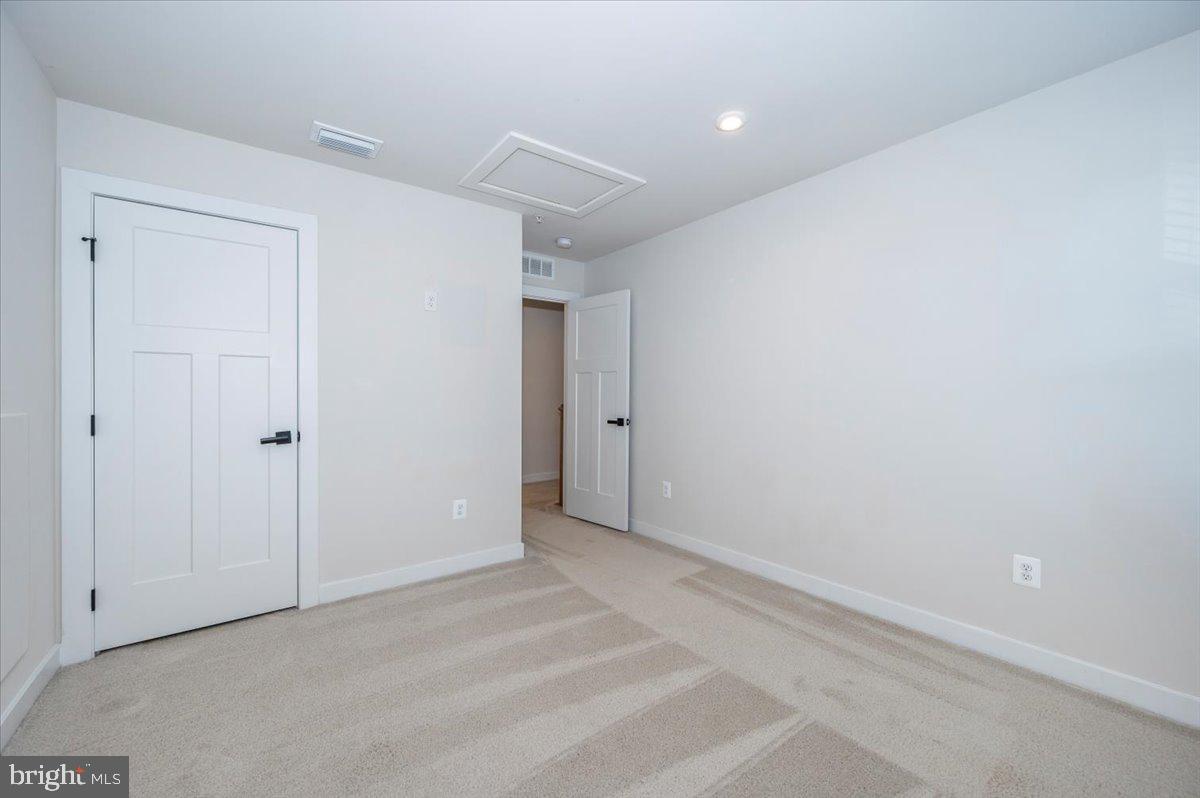 TANYARD SHORES - Residential