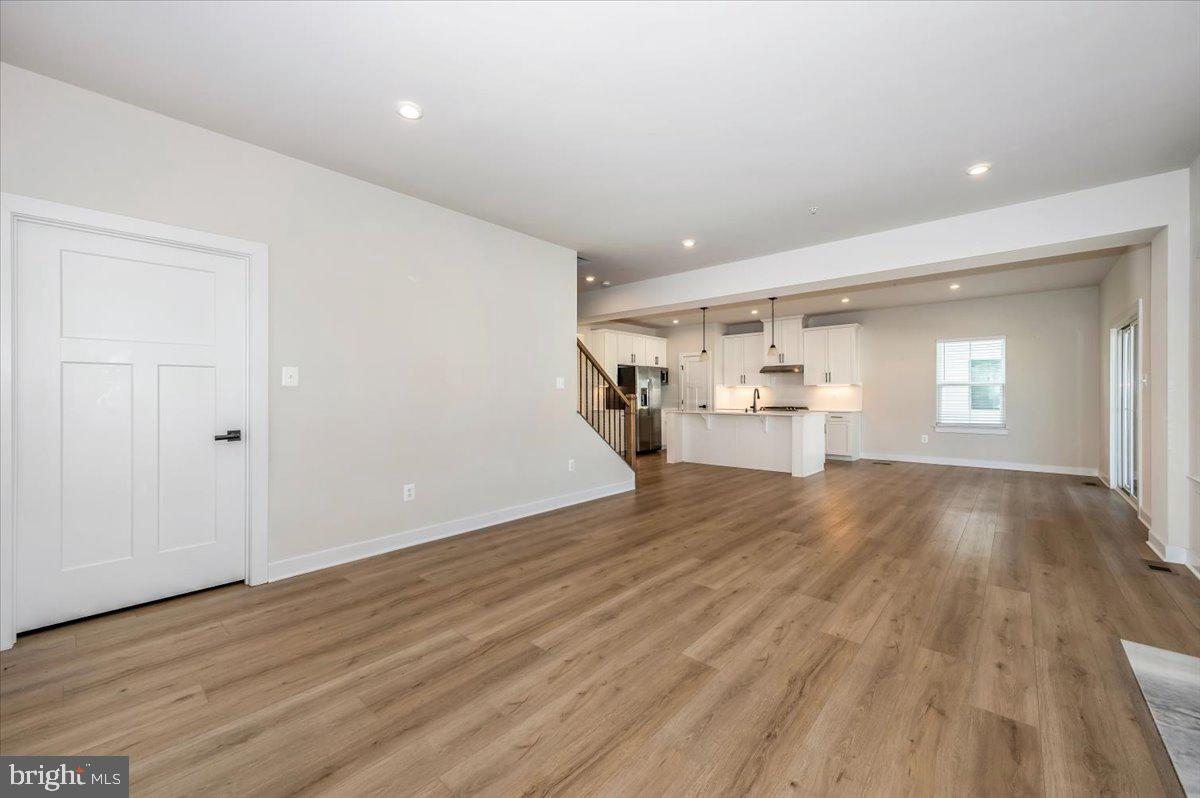 TANYARD SHORES - Residential