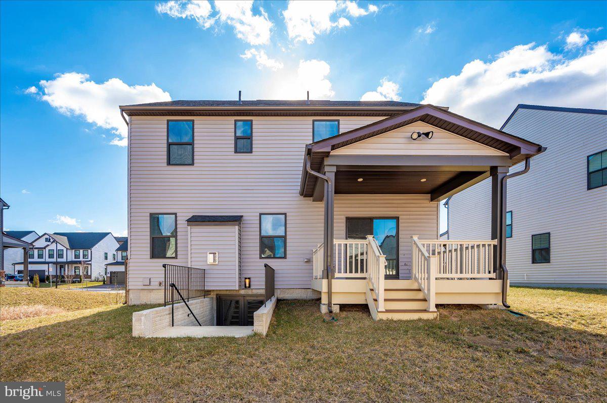 TANYARD SHORES - Residential