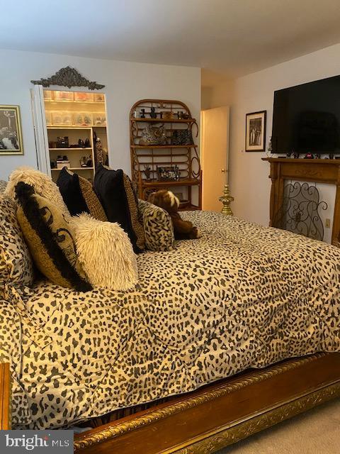 PIKESVILLE - Residential