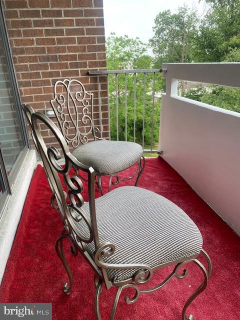 PIKESVILLE - Residential