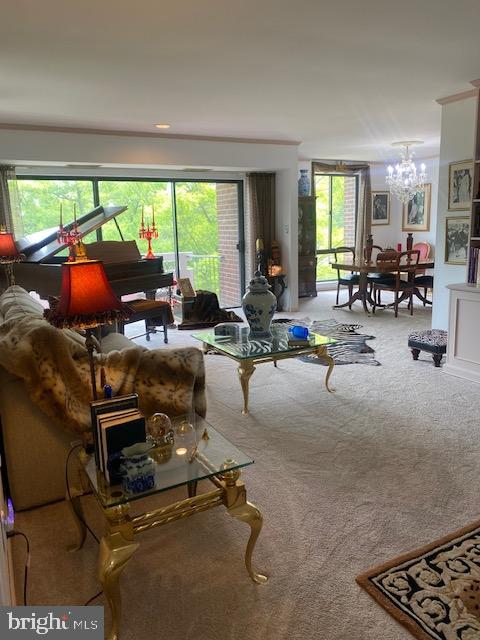 PIKESVILLE - Residential