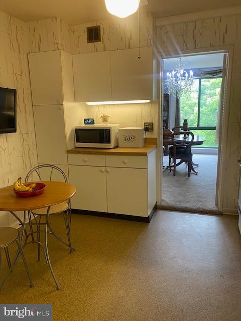 PIKESVILLE - Residential