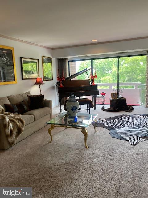 PIKESVILLE - Residential