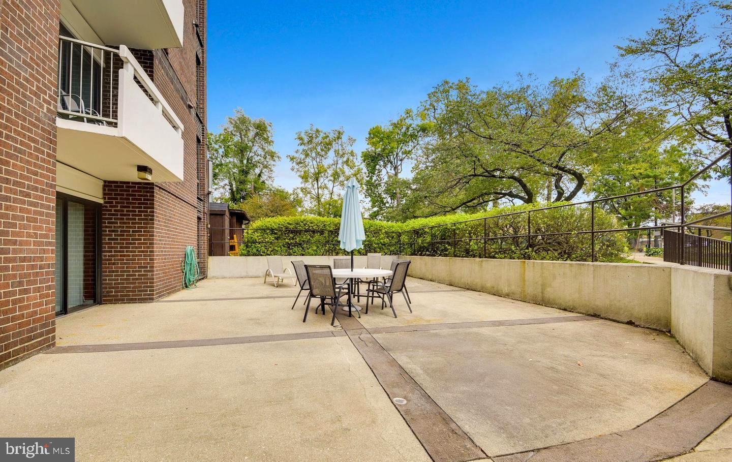 PIKESVILLE - Residential