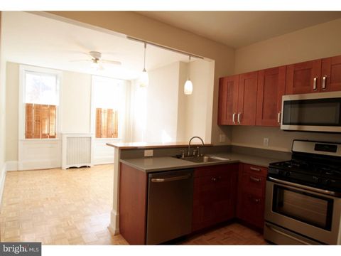 Condo For Rent - 2011 Brandywine Street #1<br/> PHILADELPHIA, PA 19130