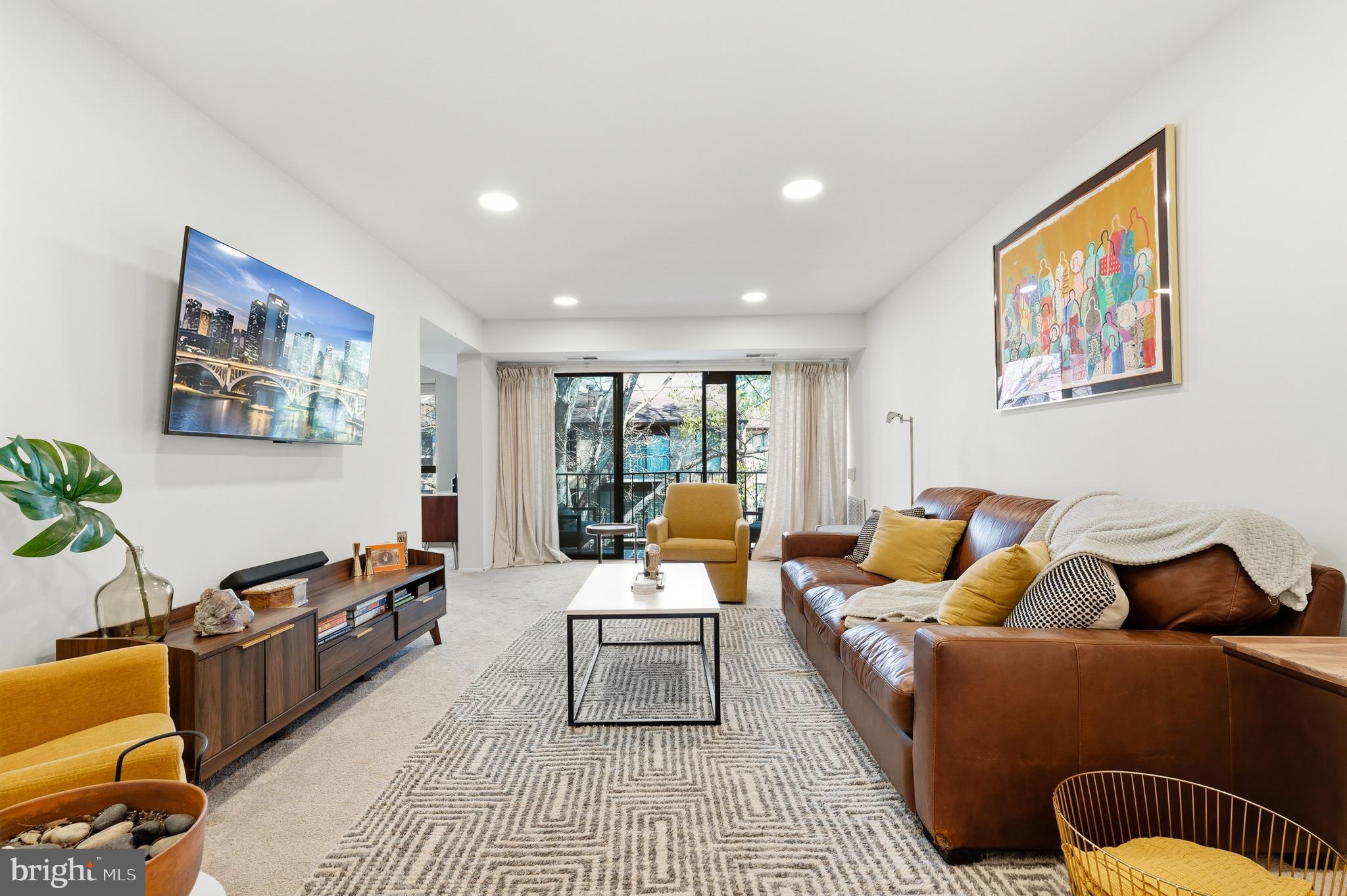 SOUTHGATE CONDO - Residential