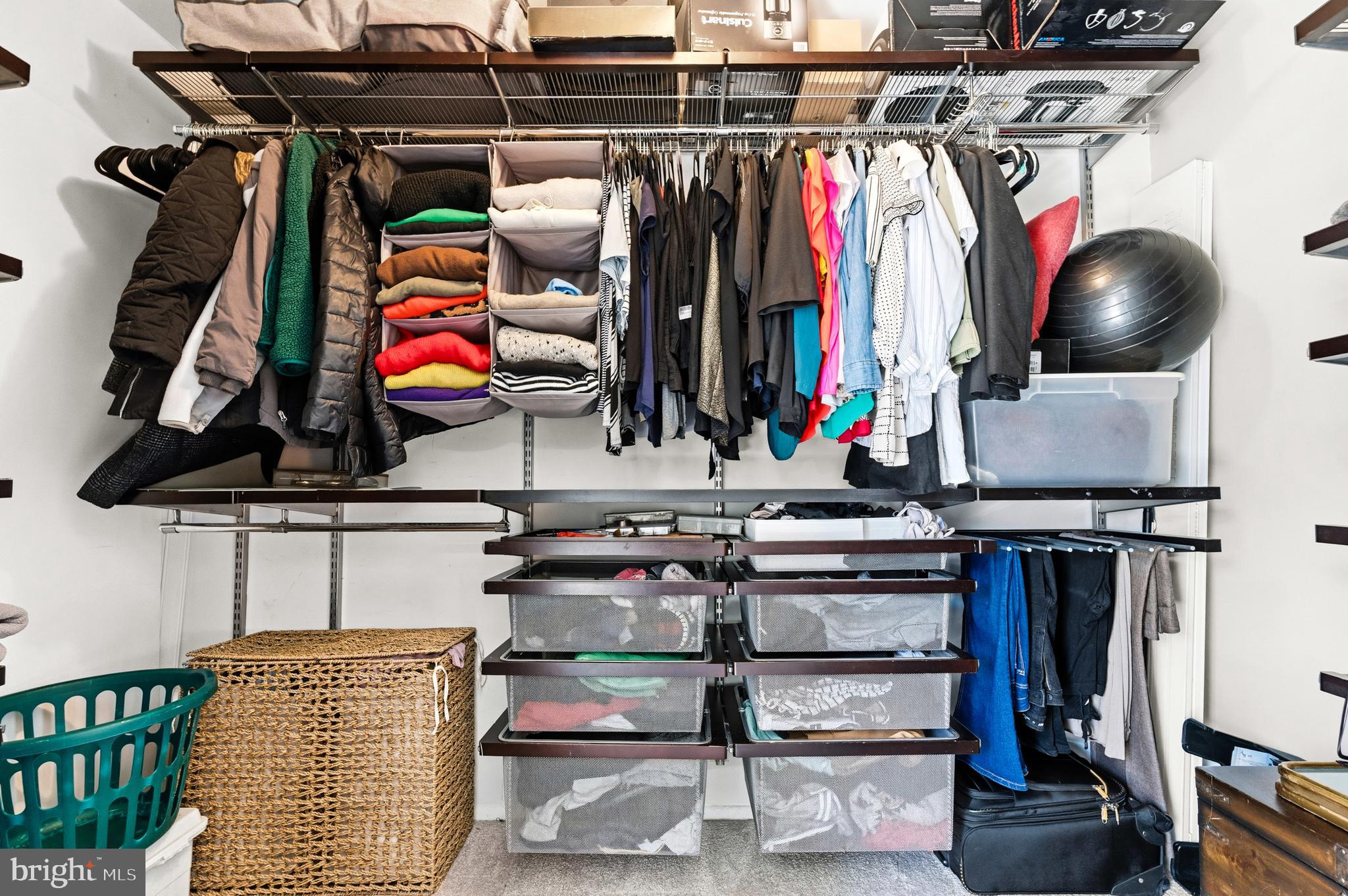 SOUTHGATE CONDO - Residential