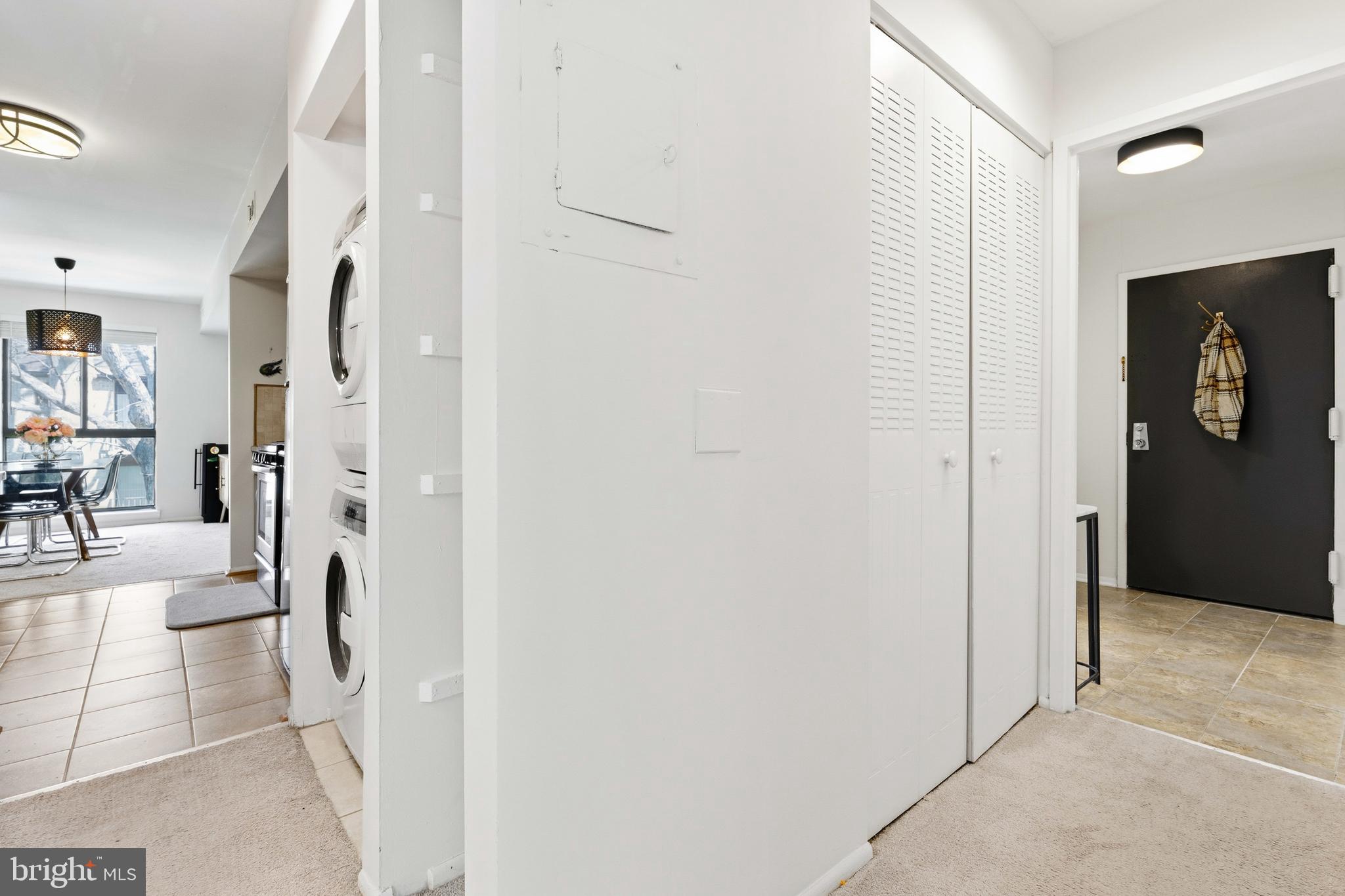 SOUTHGATE CONDO - Residential