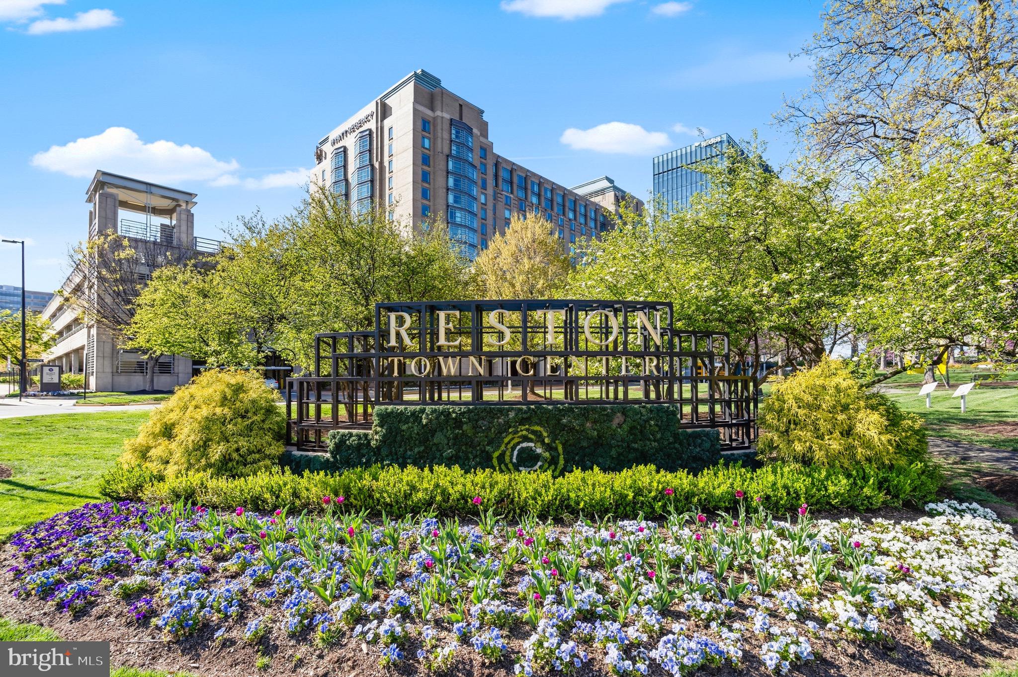 SOUTHGATE CONDO - Residential