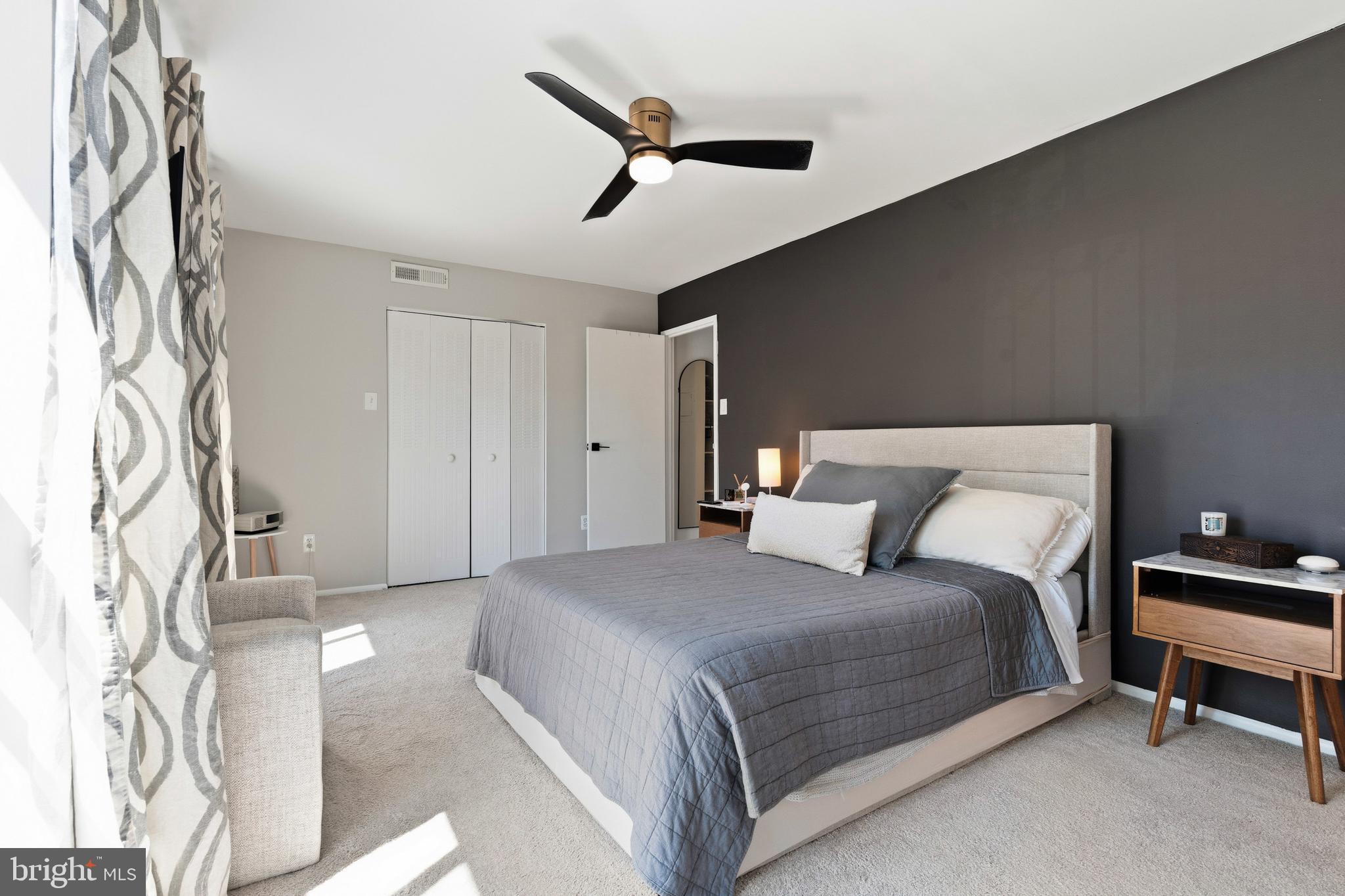 SOUTHGATE CONDO - Residential