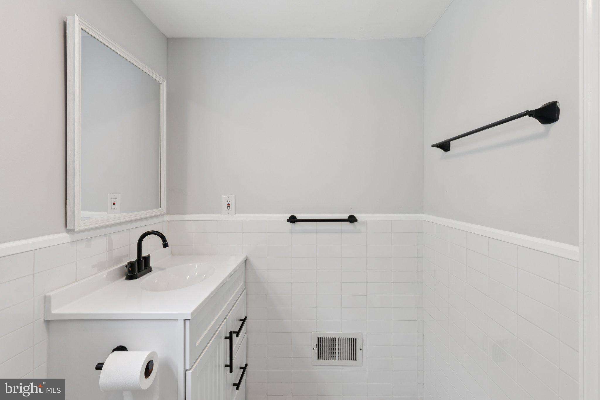 MANTUA - Residential