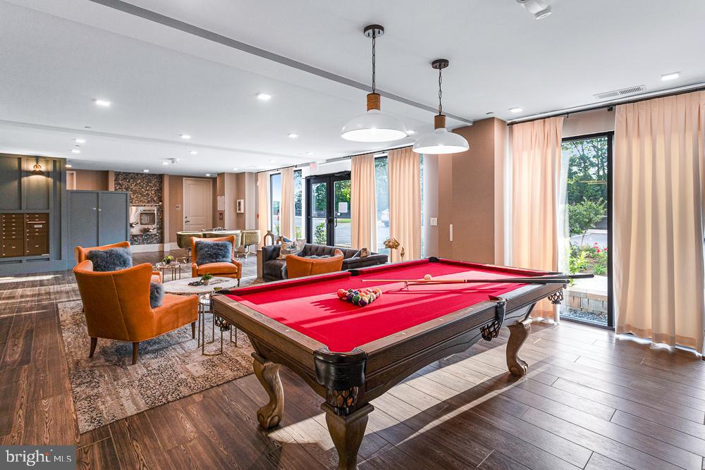 ELEMENT AT MILL CREEK - Residential