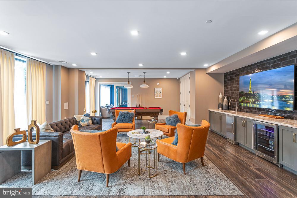 ELEMENT AT MILL CREEK - Residential