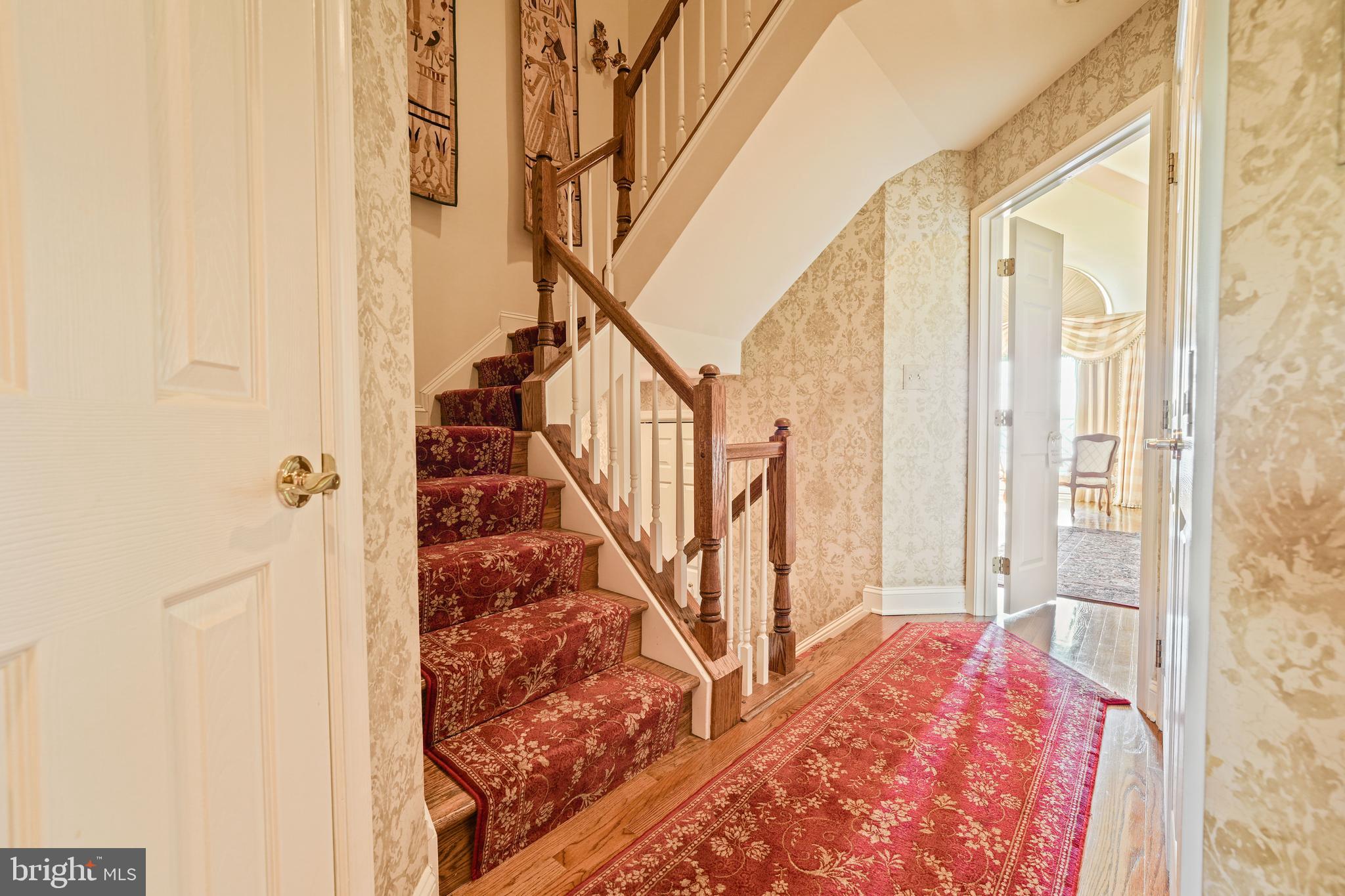 RIVERGATE - Residential