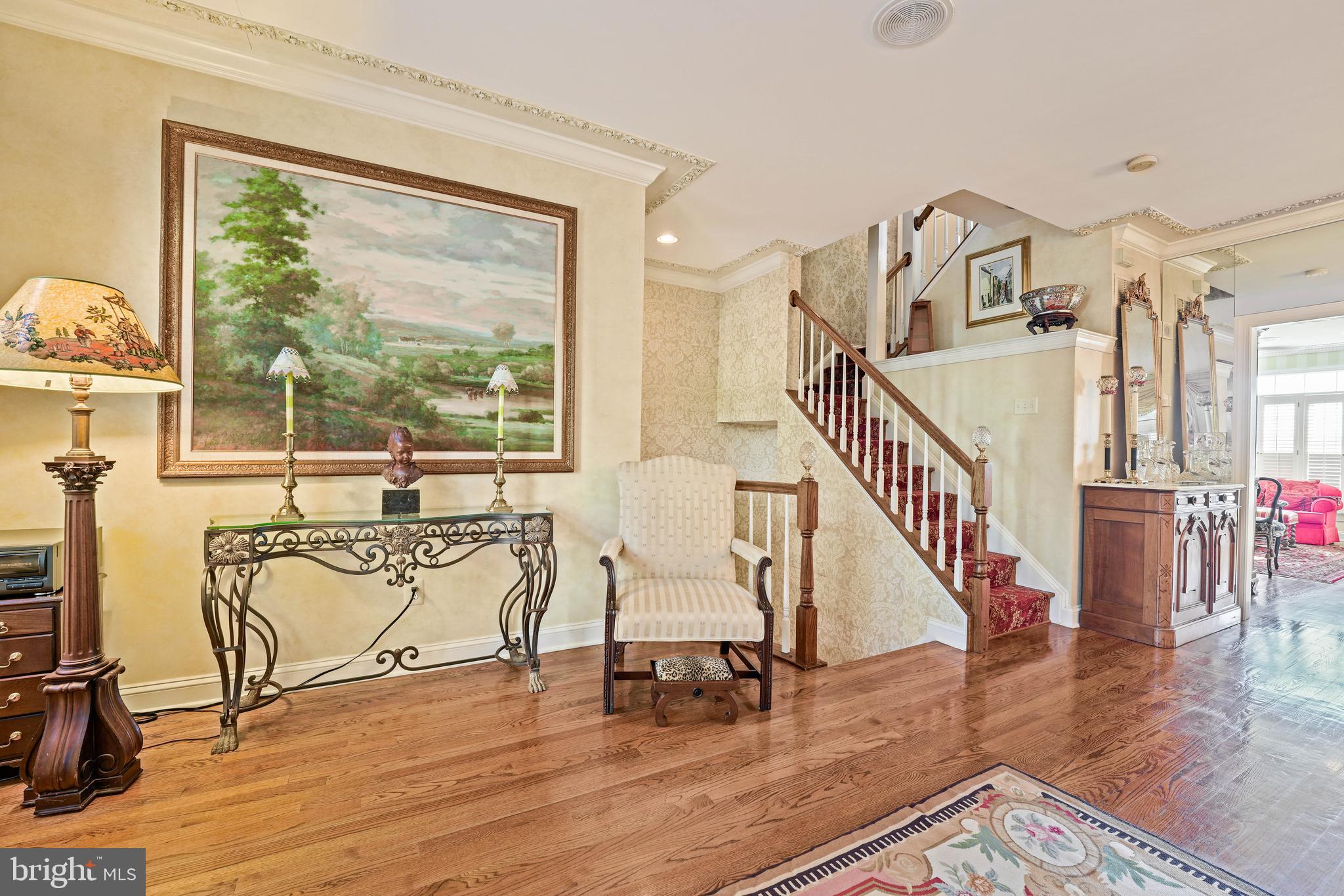 RIVERGATE - Residential