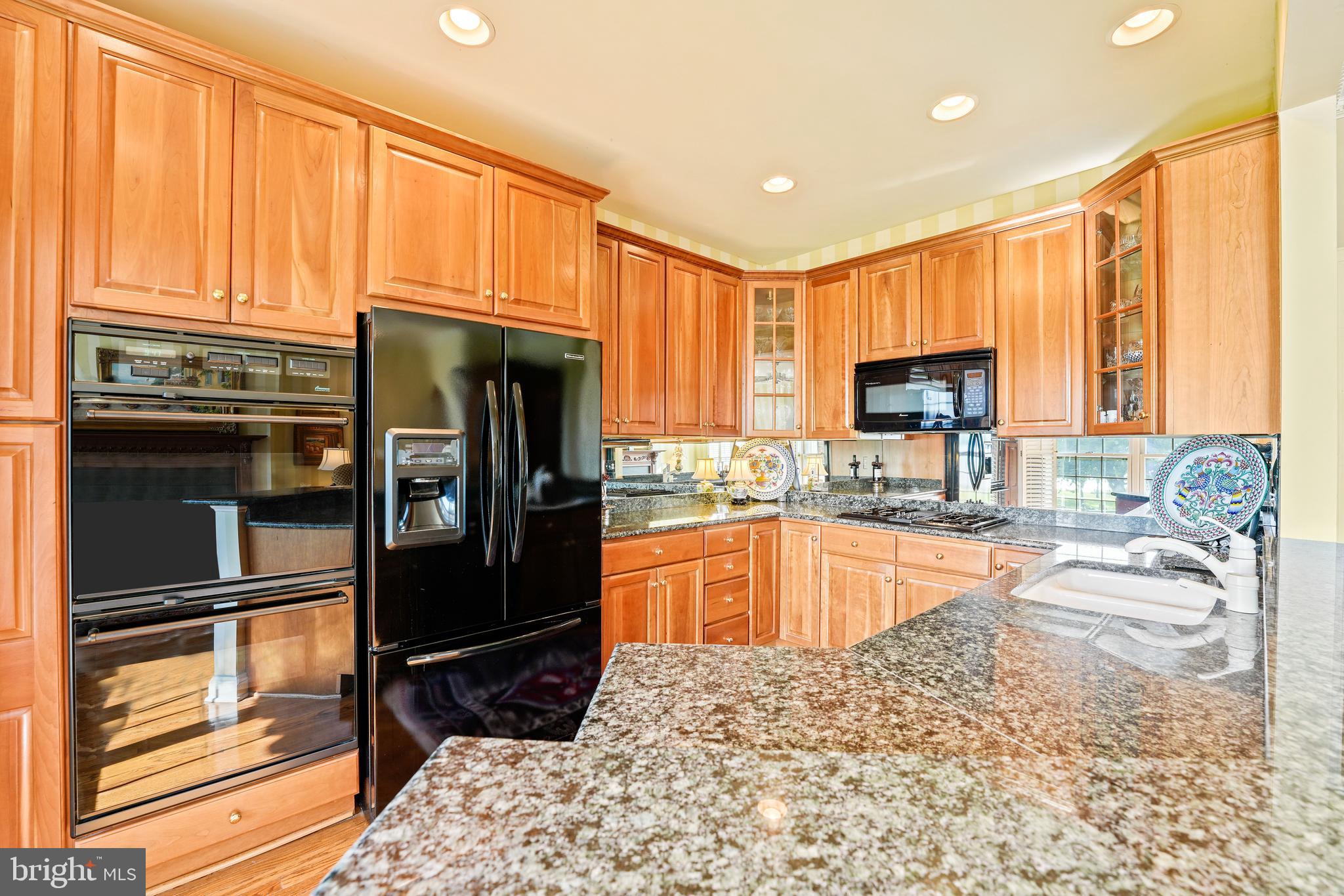 RIVERGATE - Residential