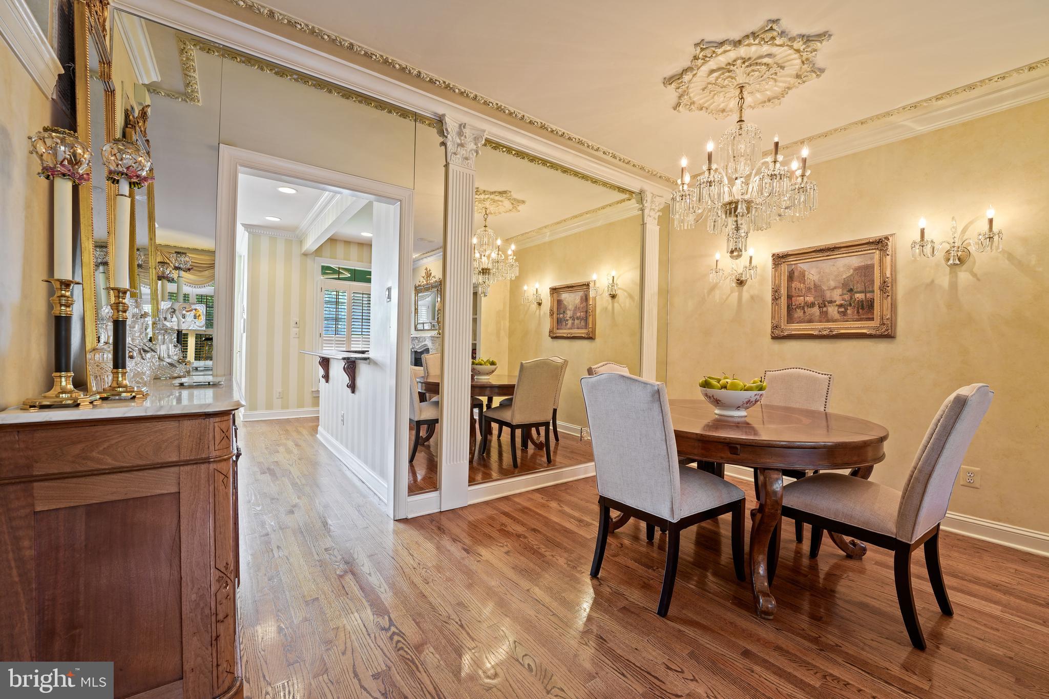 RIVERGATE - Residential