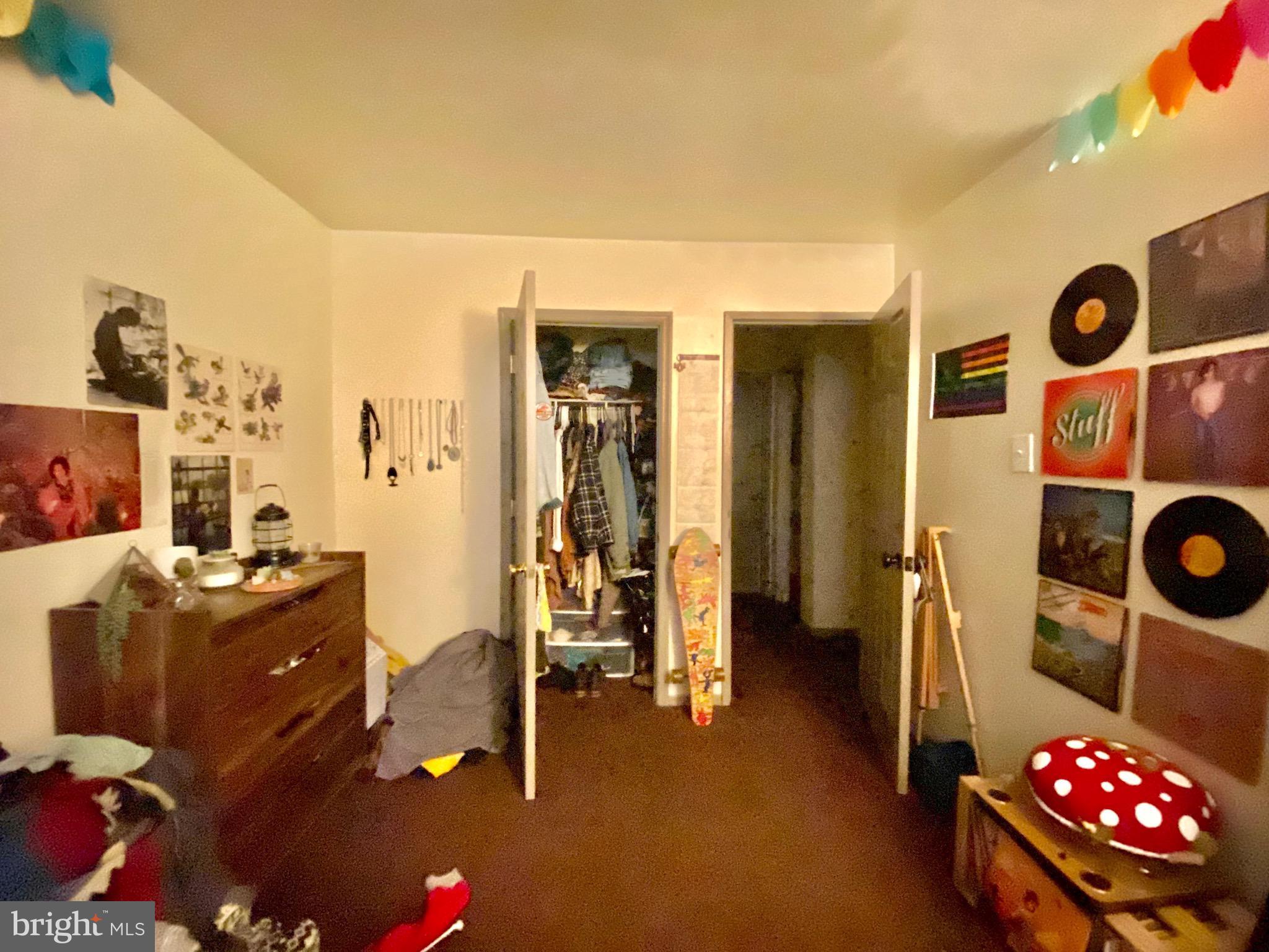 TEMPLE UNIVERSITY - Residential Lease