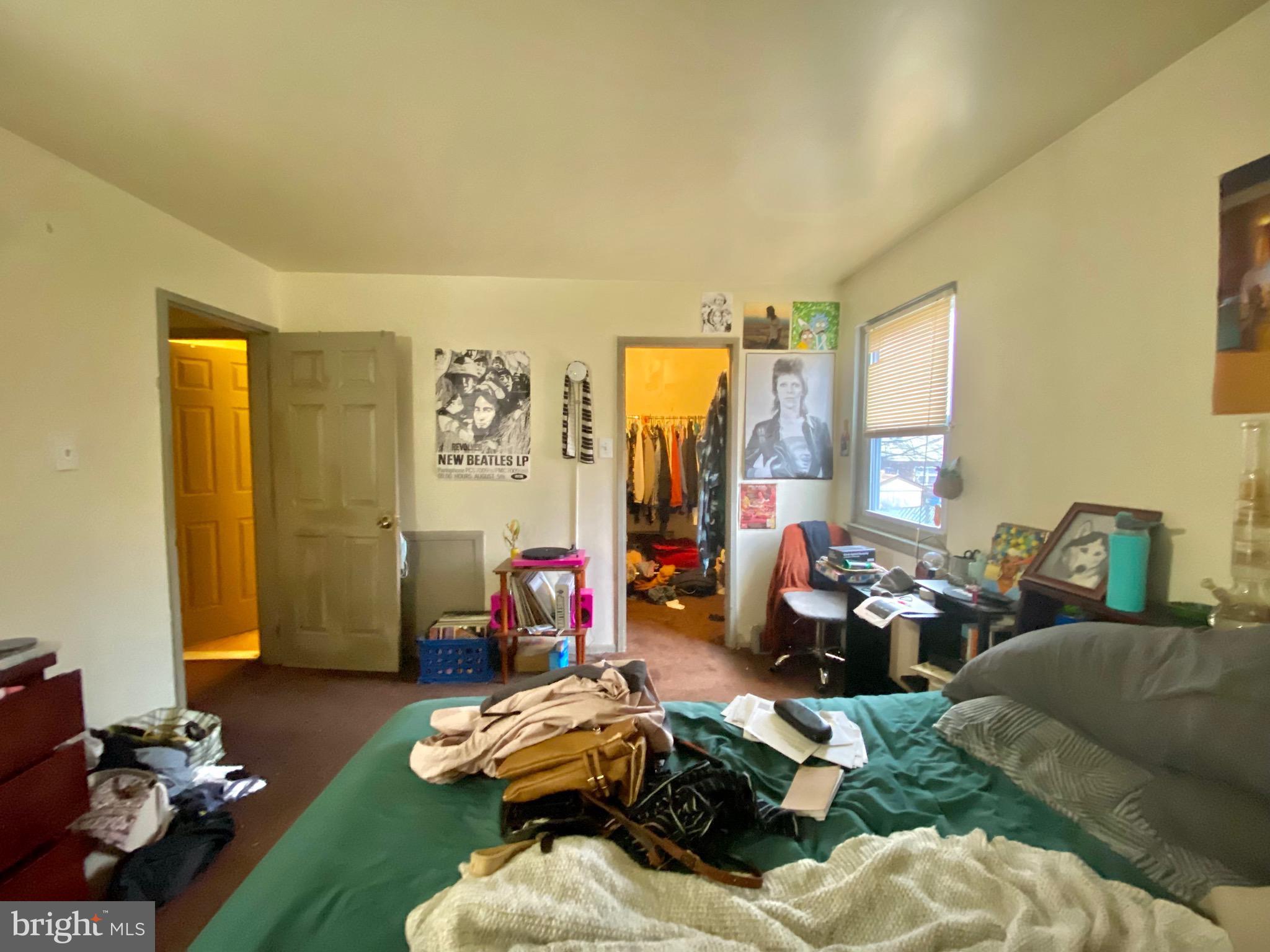 TEMPLE UNIVERSITY - Residential Lease