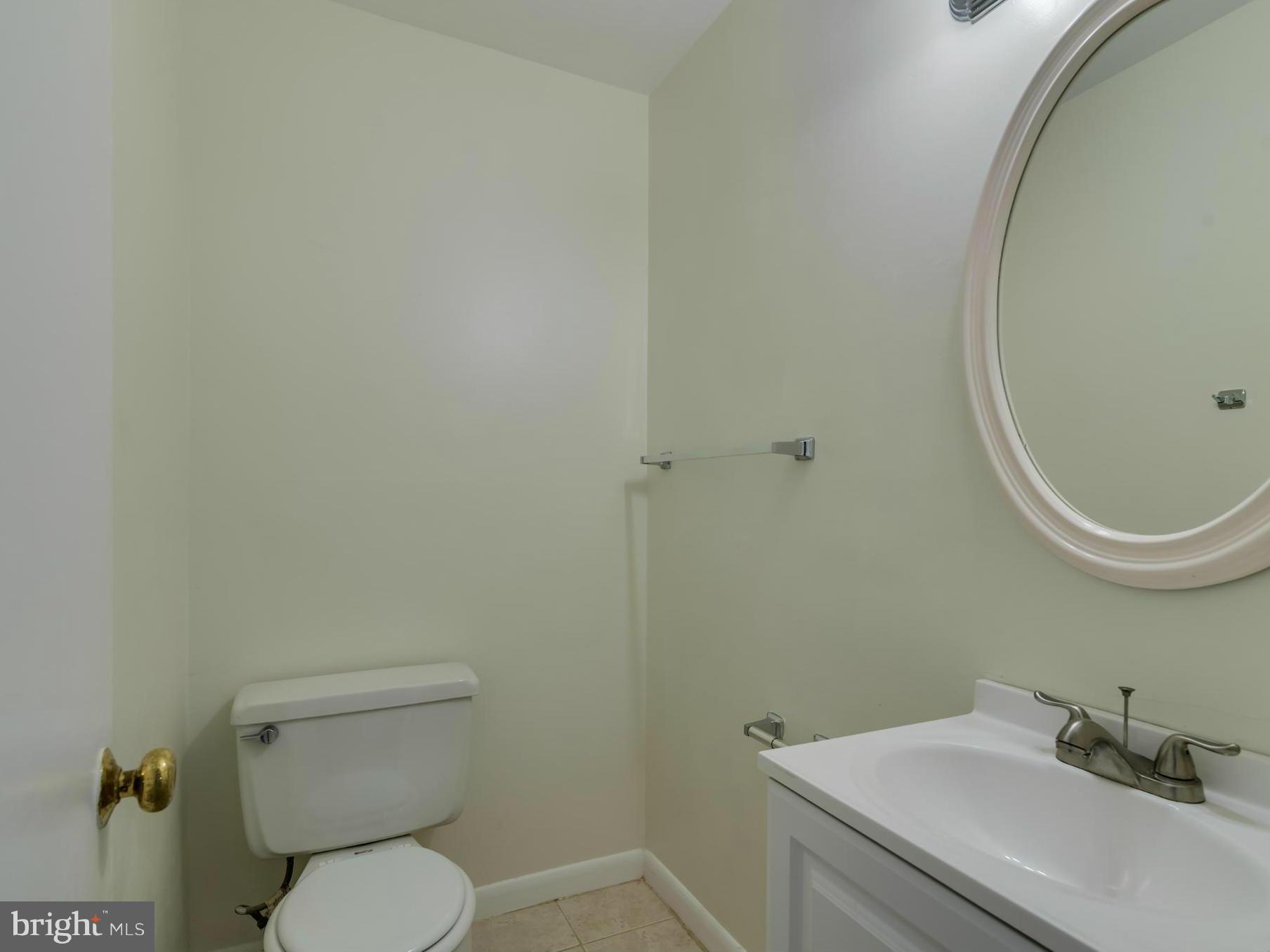 LOUDOUN HILLS - Residential