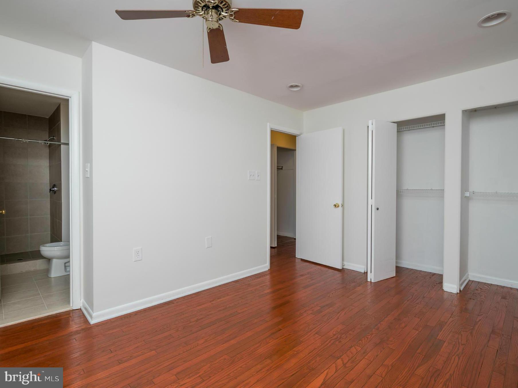 LOUDOUN HILLS - Residential