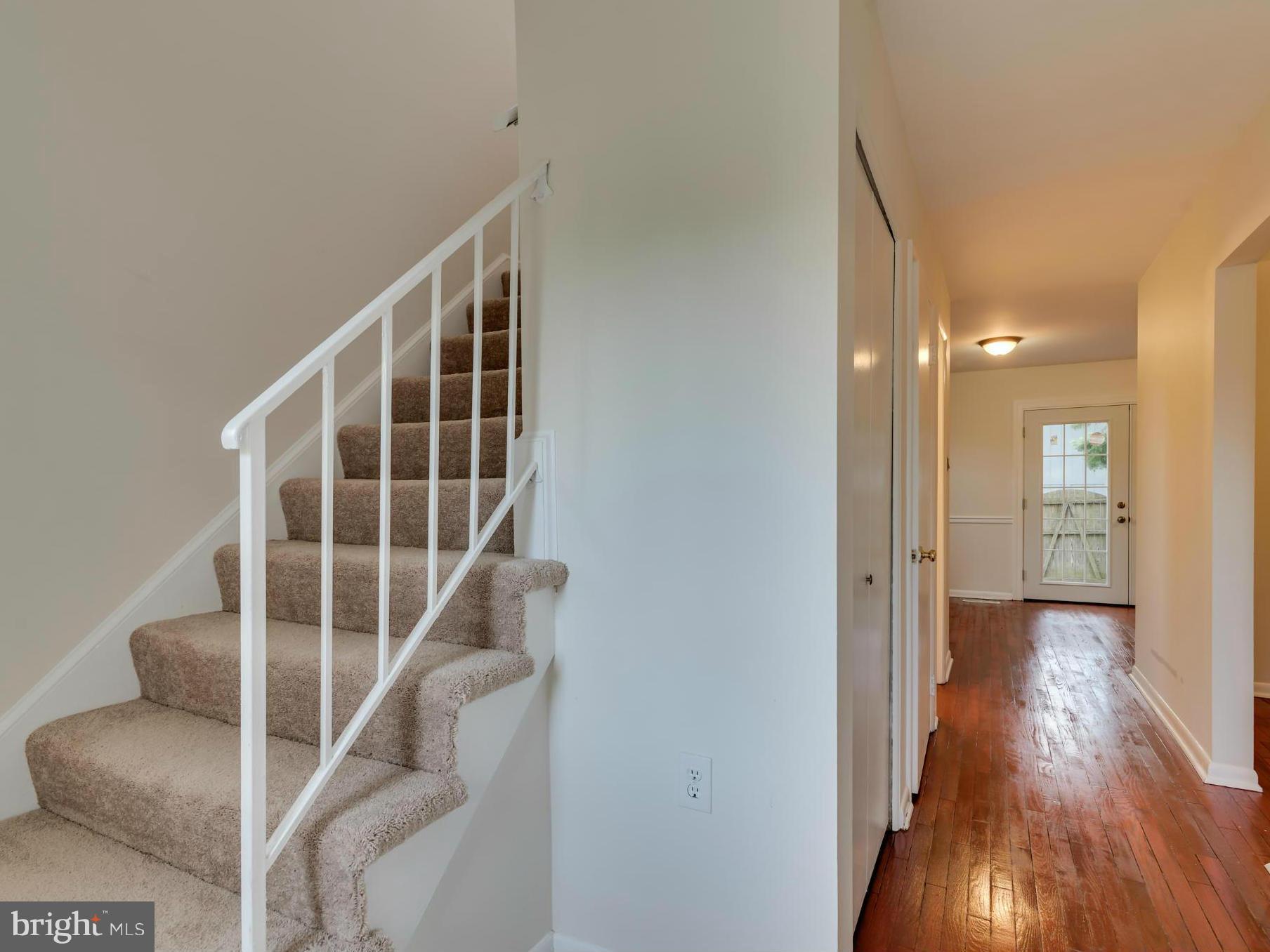 LOUDOUN HILLS - Residential