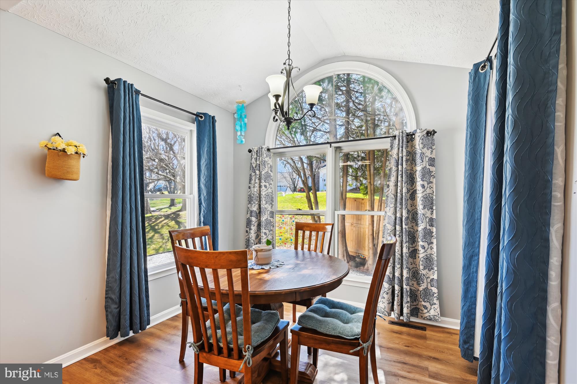 BRAMPTON HILLS - Residential Lease