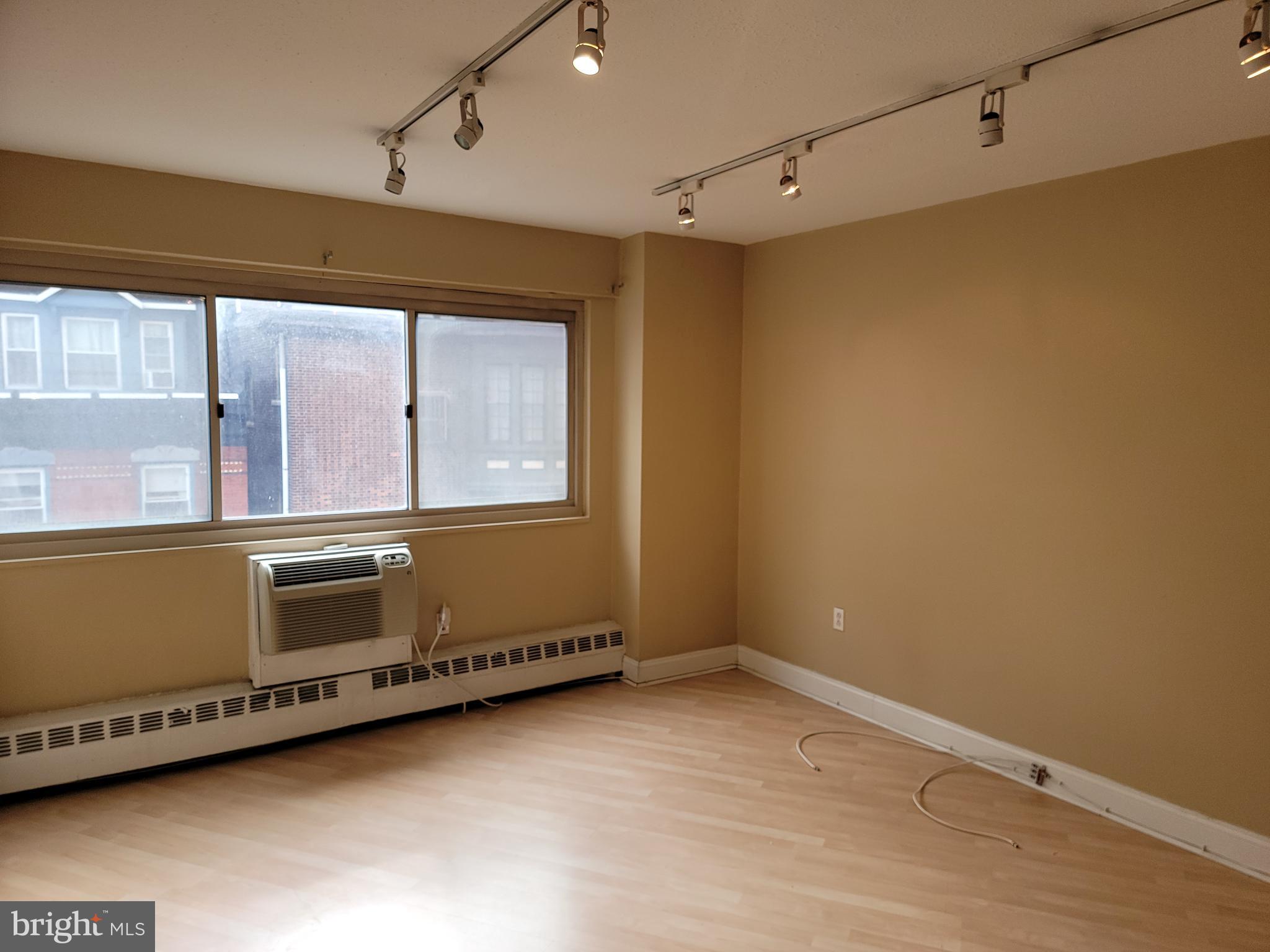 RITTENHOUSE SQUARE - Residential Lease