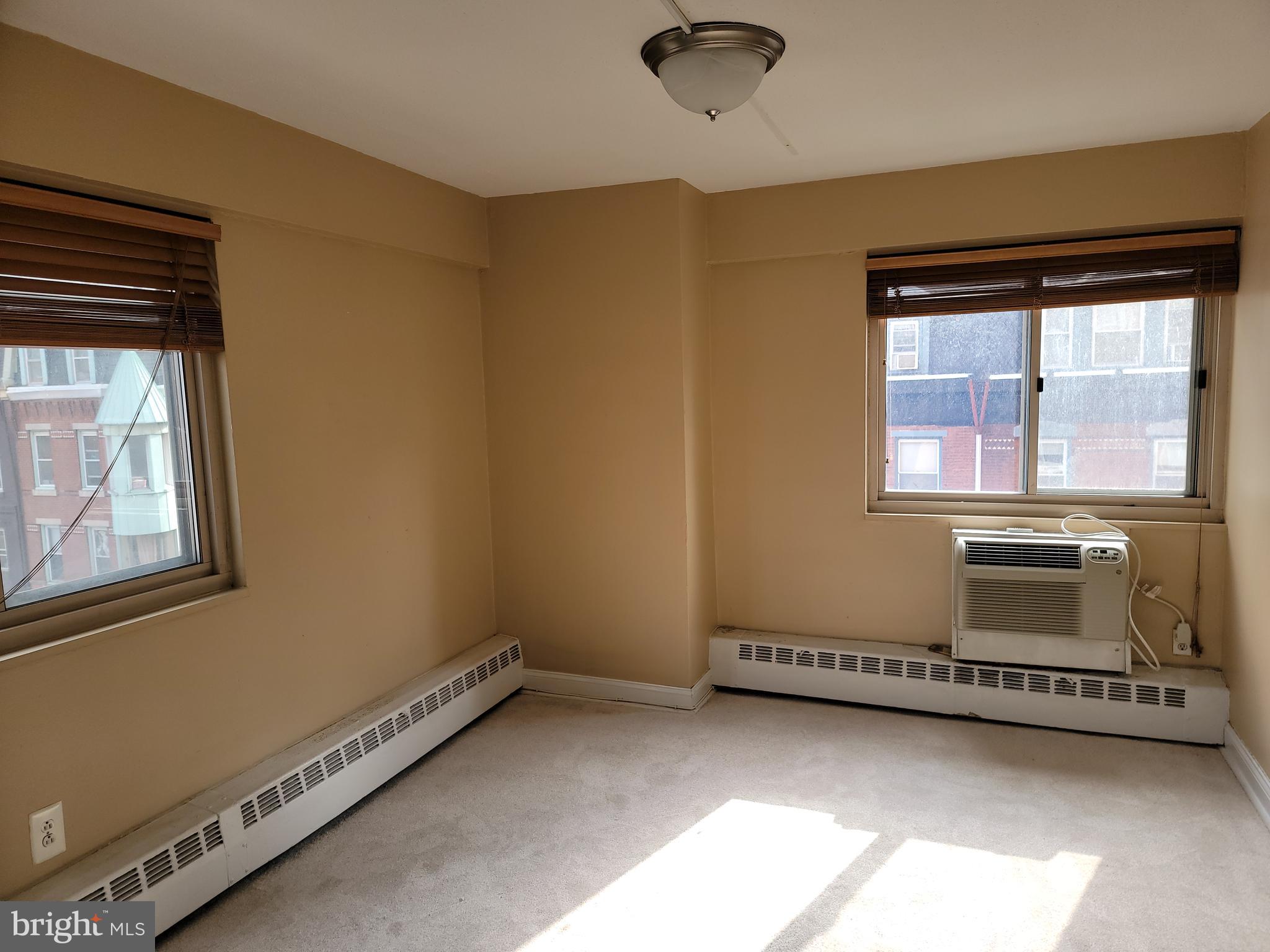 RITTENHOUSE SQUARE - Residential Lease