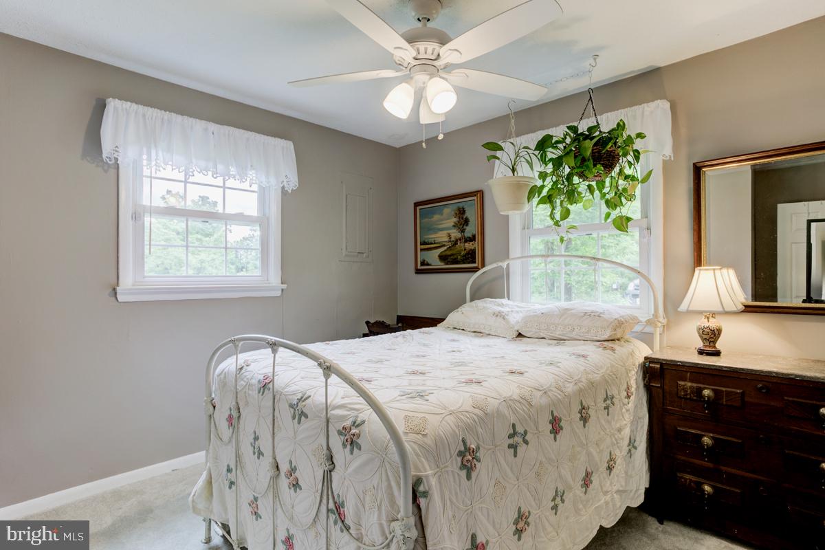 SHEN SHORES - Residential