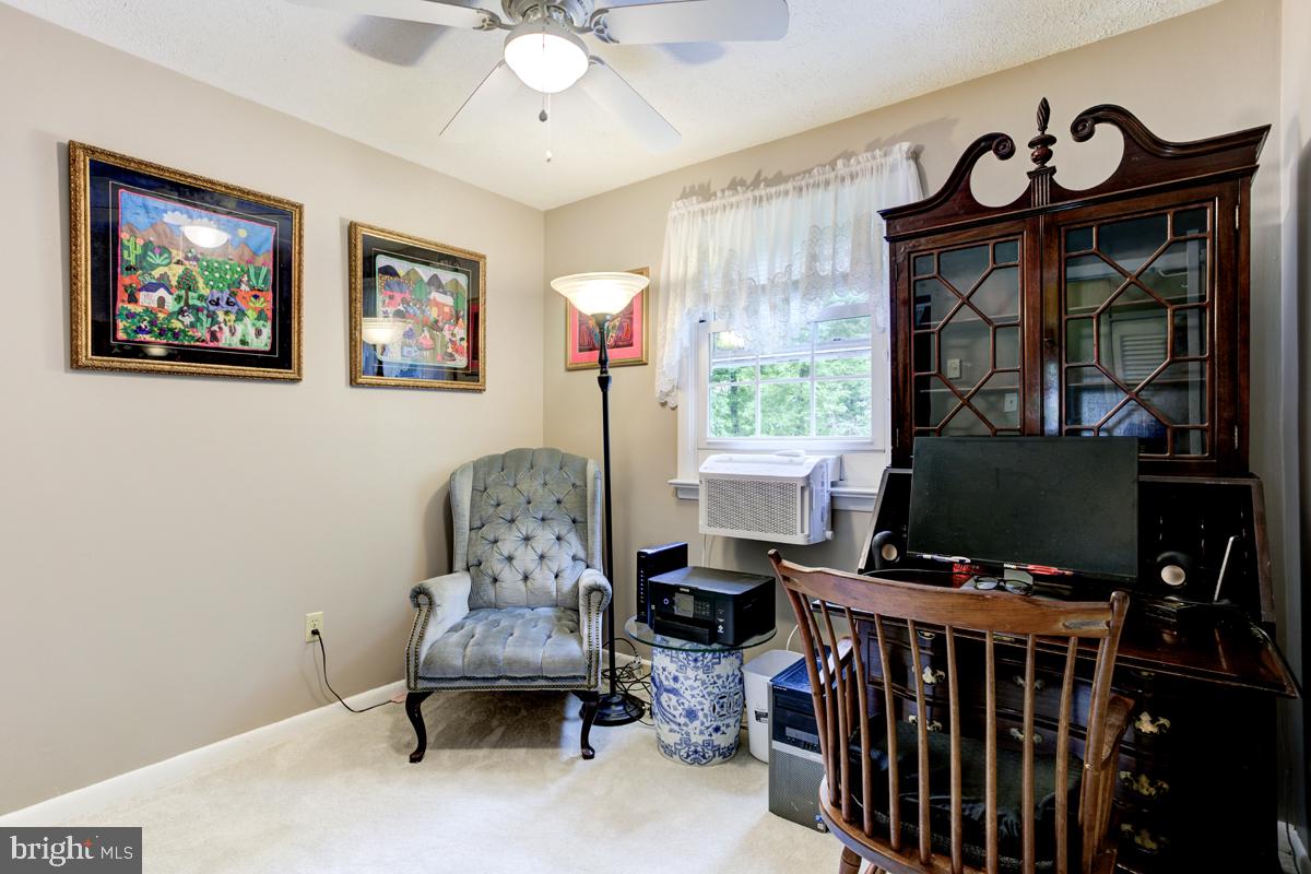 SHEN SHORES - Residential