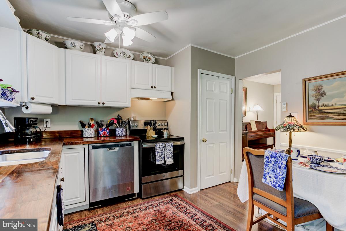 SHEN SHORES - Residential