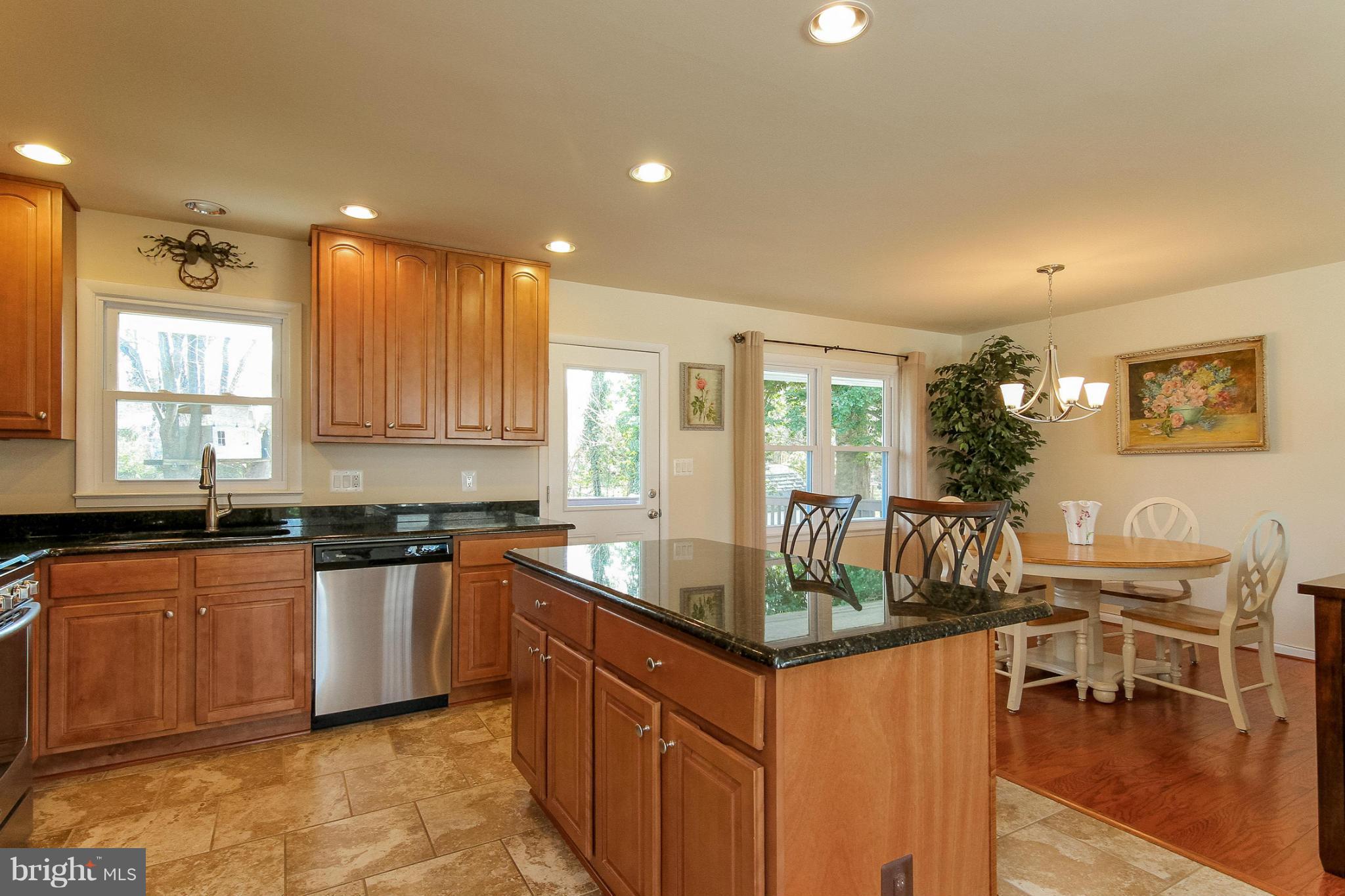 KENWOOD - Residential