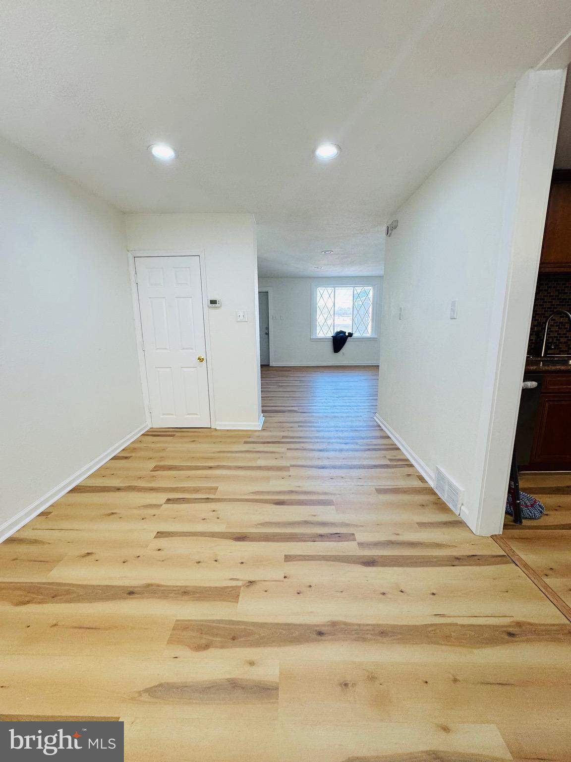 MAYFAIR - Residential