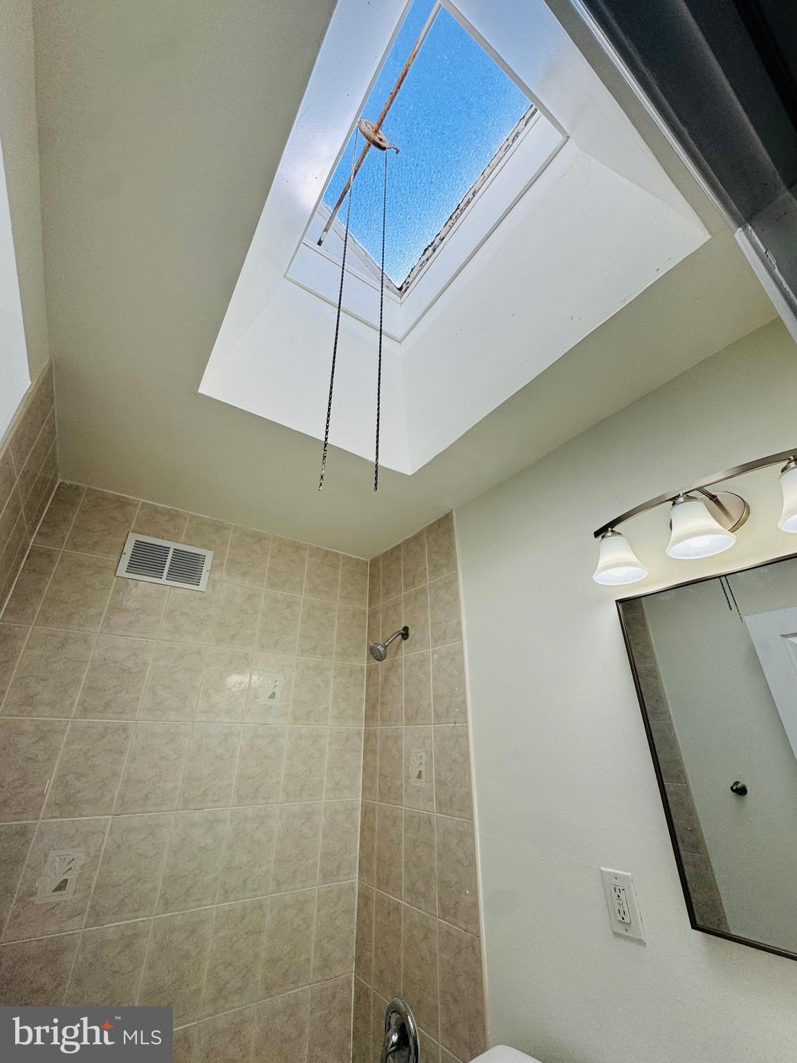 MAYFAIR - Residential