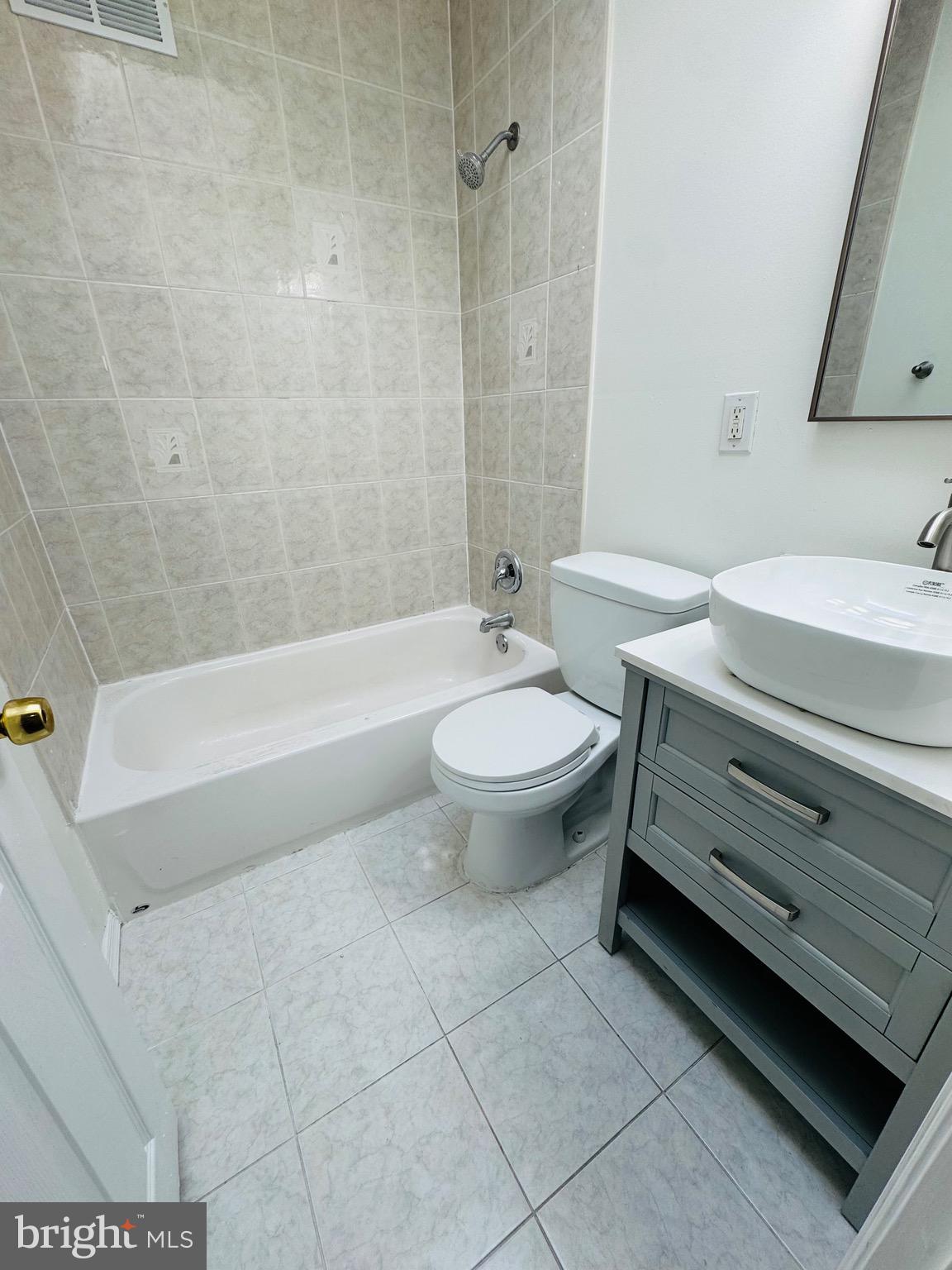 MAYFAIR - Residential